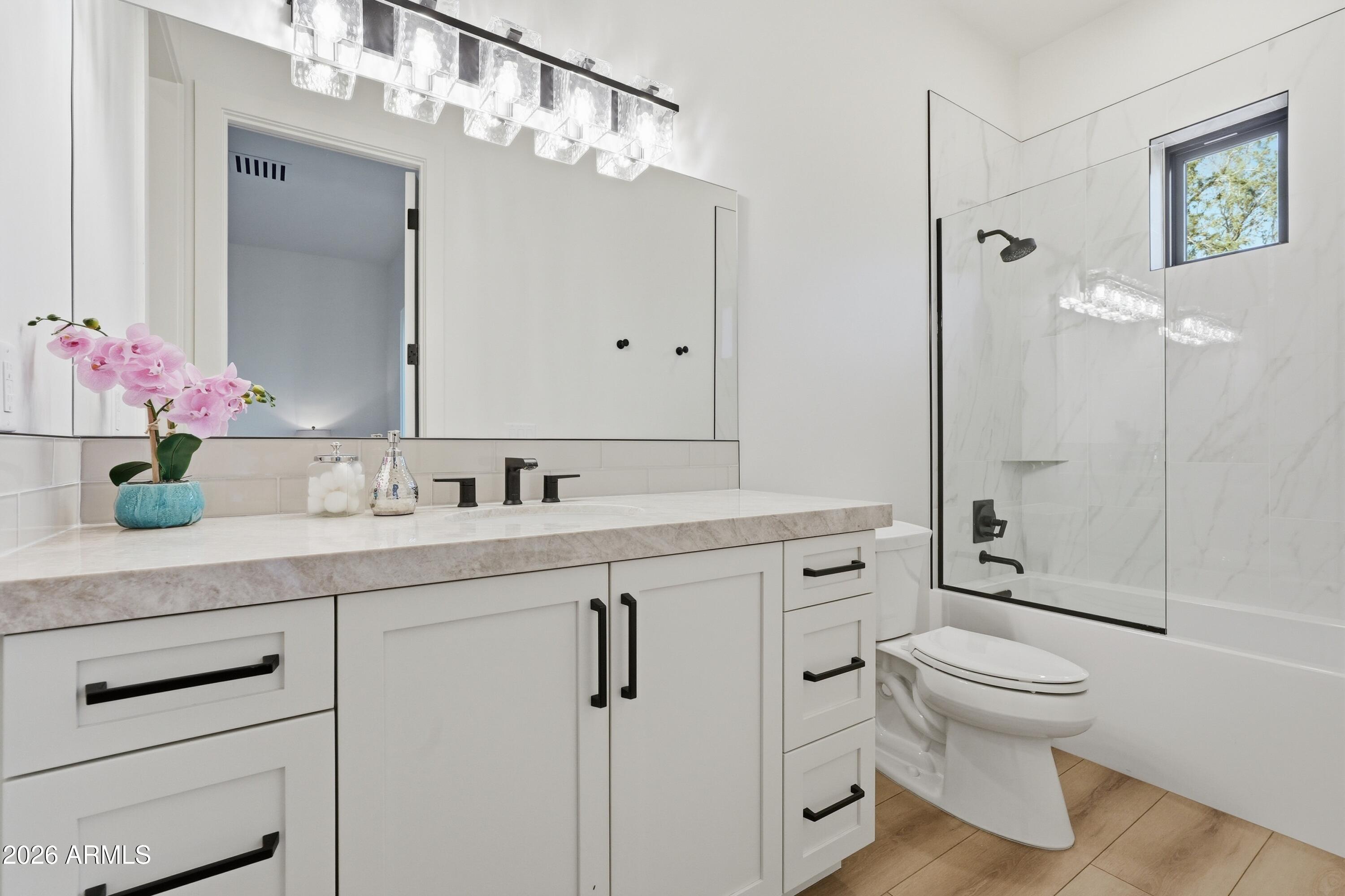 ENCLAVE AT CAREFREE LOT SPLIT - Residential