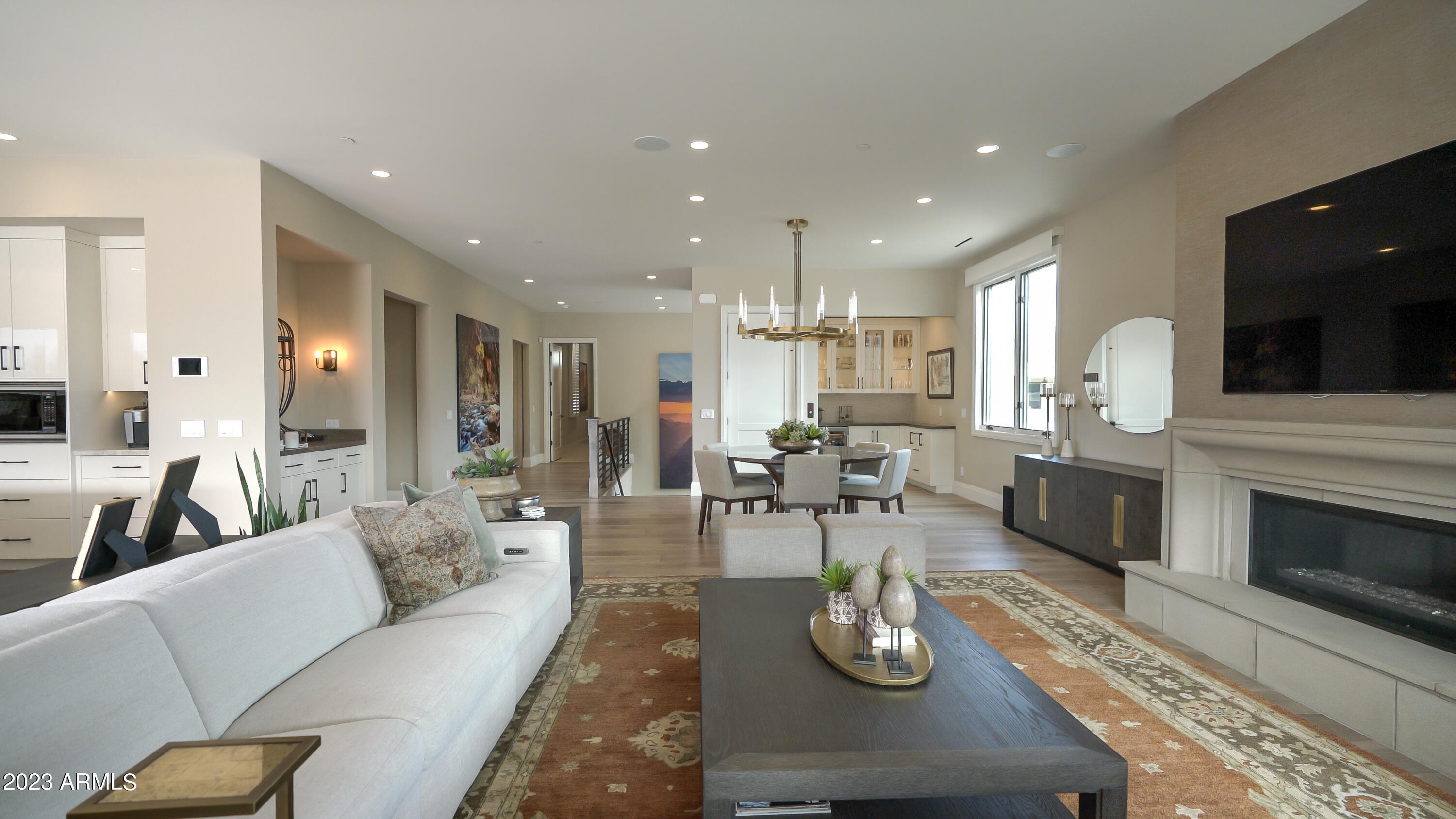 VILLAS AT MOUNTAIN SHADOWS CONDOMINIUMS 2 AMD - Residential