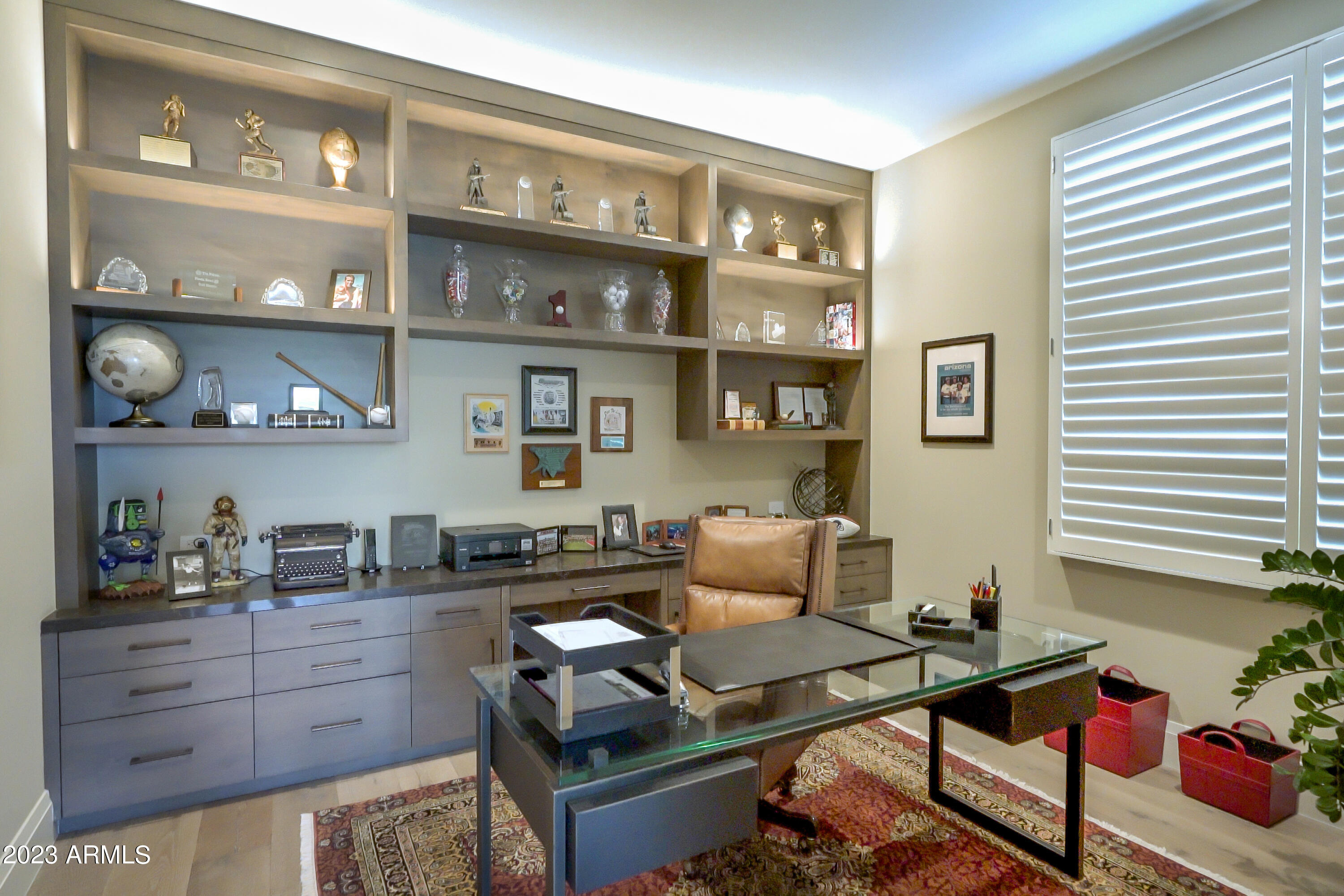 VILLAS AT MOUNTAIN SHADOWS CONDOMINIUMS 2 AMD - Residential