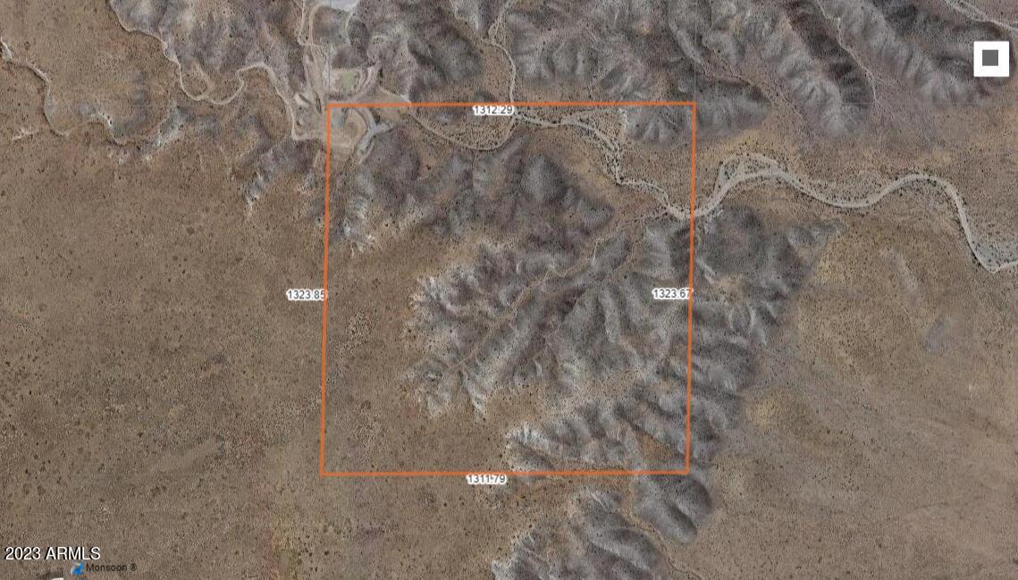 40 acres of raw land perfect for people looking for off-grid living. Great living with quiet living and stary skies. Lots of room.