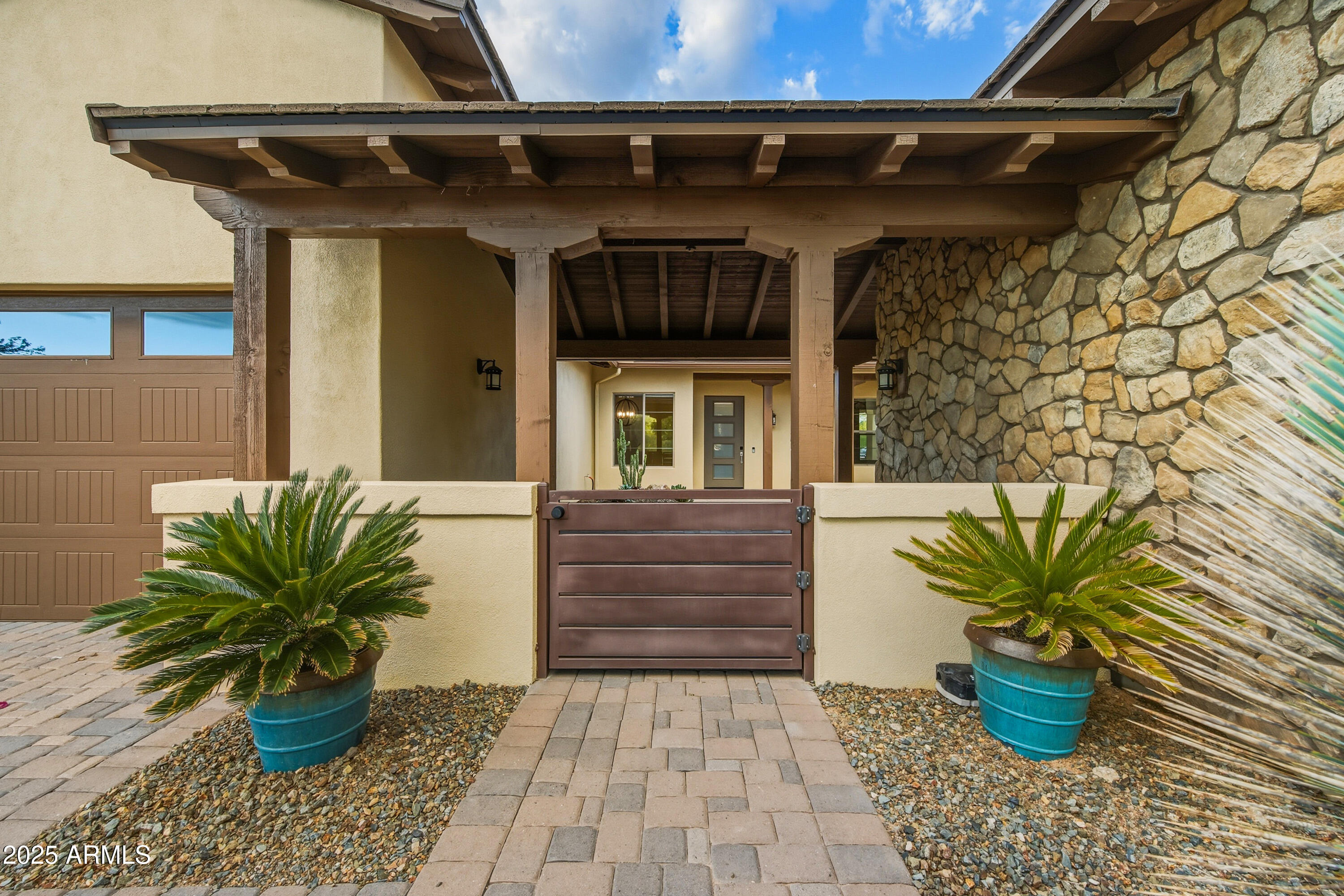 TEGAVAH UNIT 2.1 REPLAT OF VISTA VERDE UNIT 1 TR - Residential