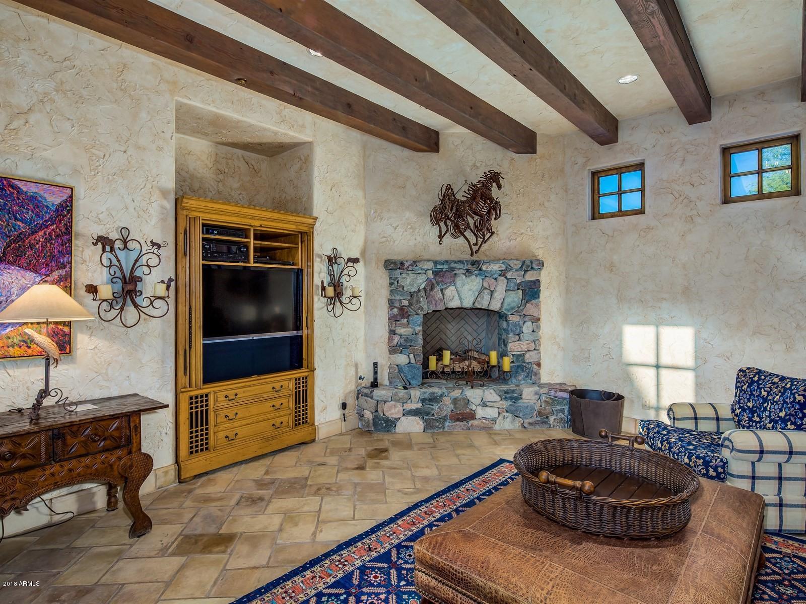 DESERT MOUNTAIN PHASE 2 UNIT 14 AMD - Residential