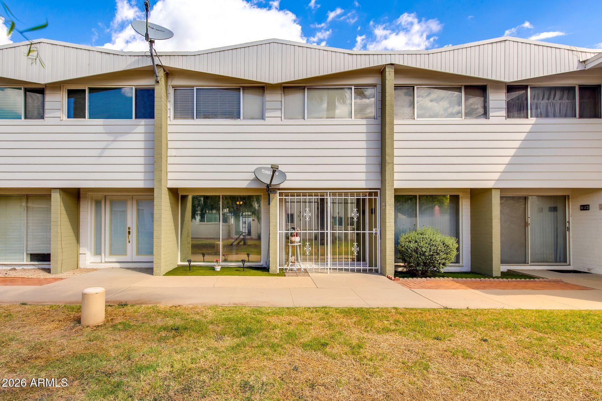 SCOTTSDALE EAST - Residential