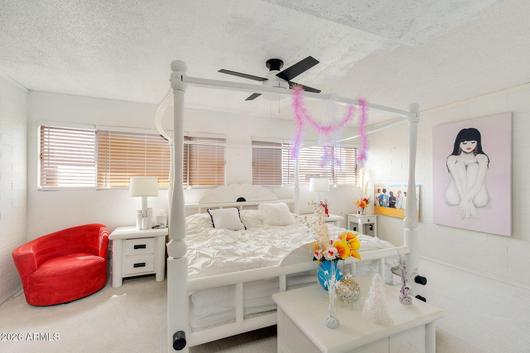 SCOTTSDALE EAST - Residential