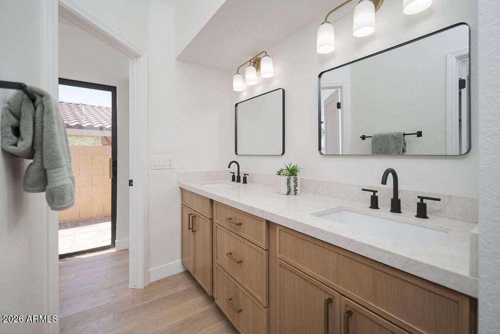 Pointe Tapatio - Residential