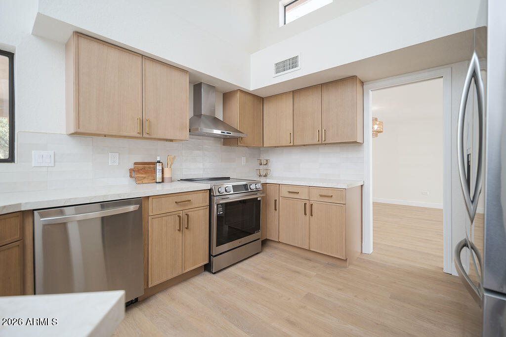 Pointe Tapatio - Residential