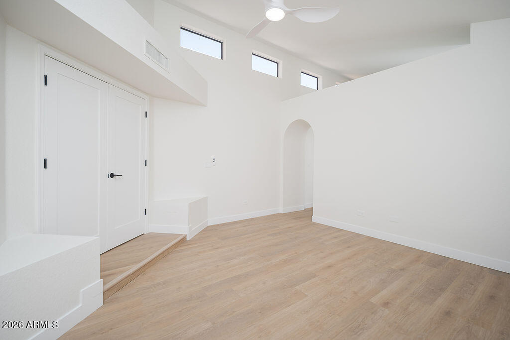 Pointe Tapatio - Residential