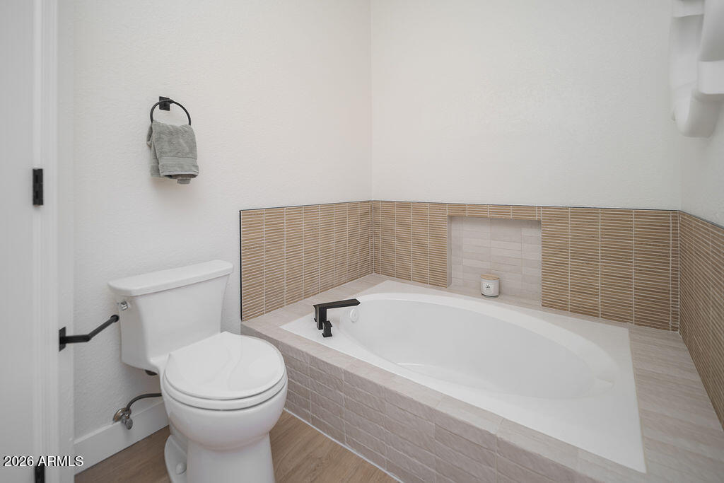 Pointe Tapatio - Residential