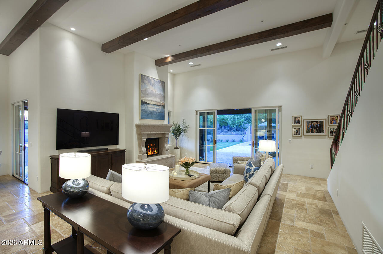 DC RANCH - Residential