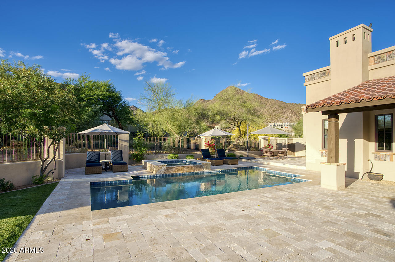 DC RANCH - Residential