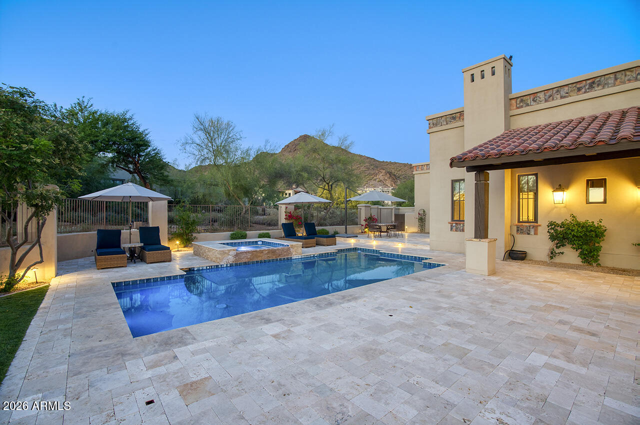 DC RANCH - Residential