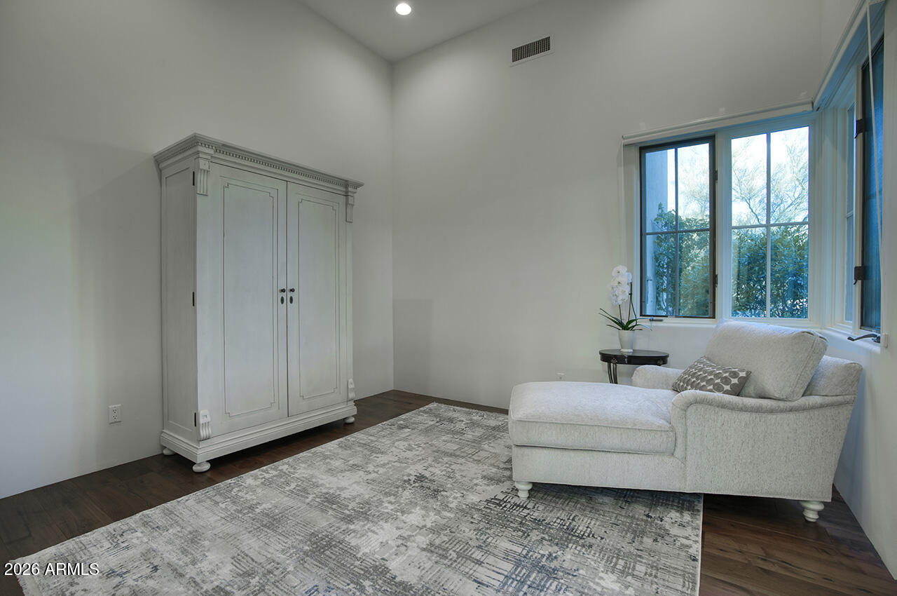 DC RANCH - Residential