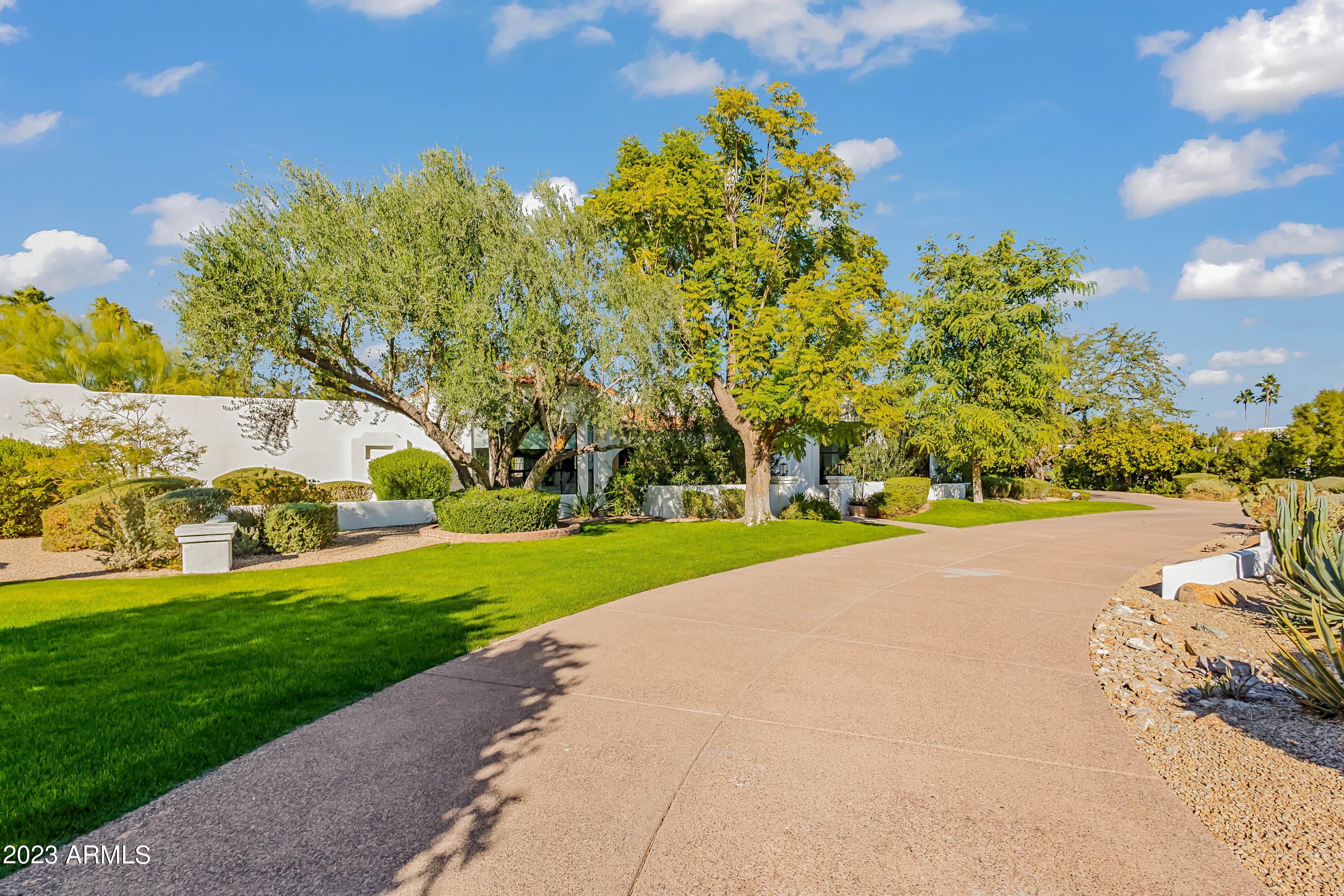 TIERRA DEL PARAISO - Residential
