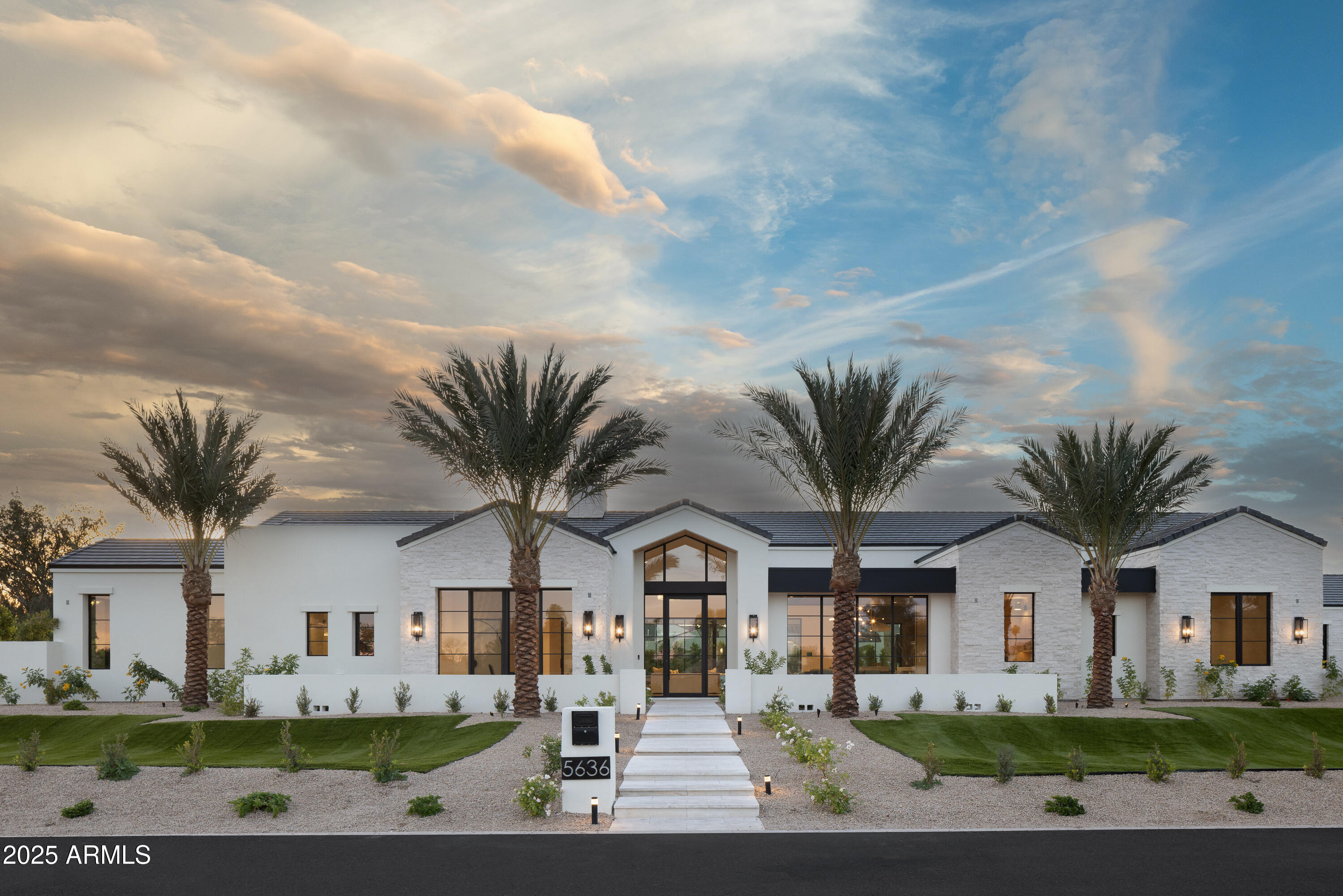 VIA LOS RANCHOS - Residential