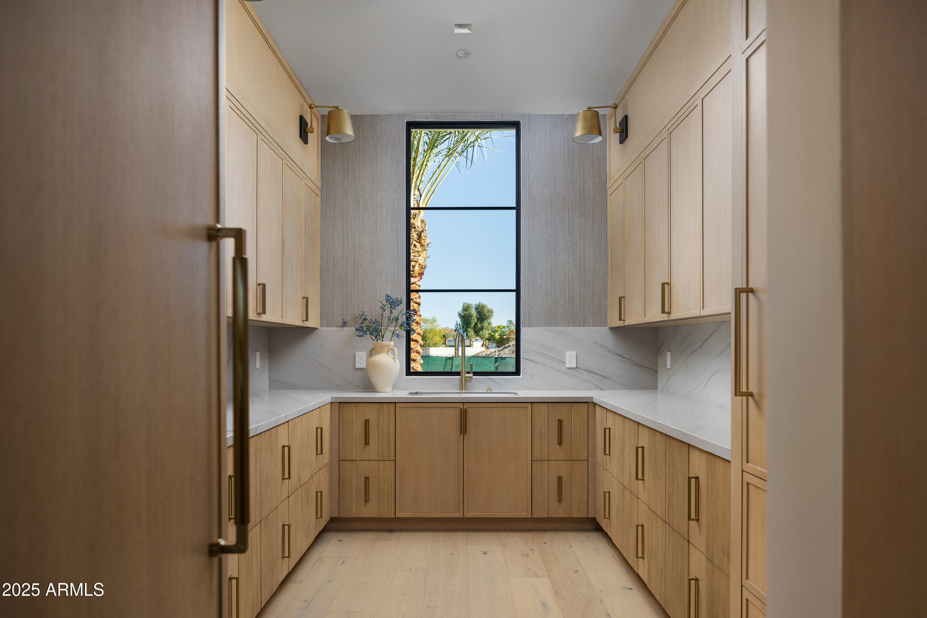 VIA LOS RANCHOS - Residential