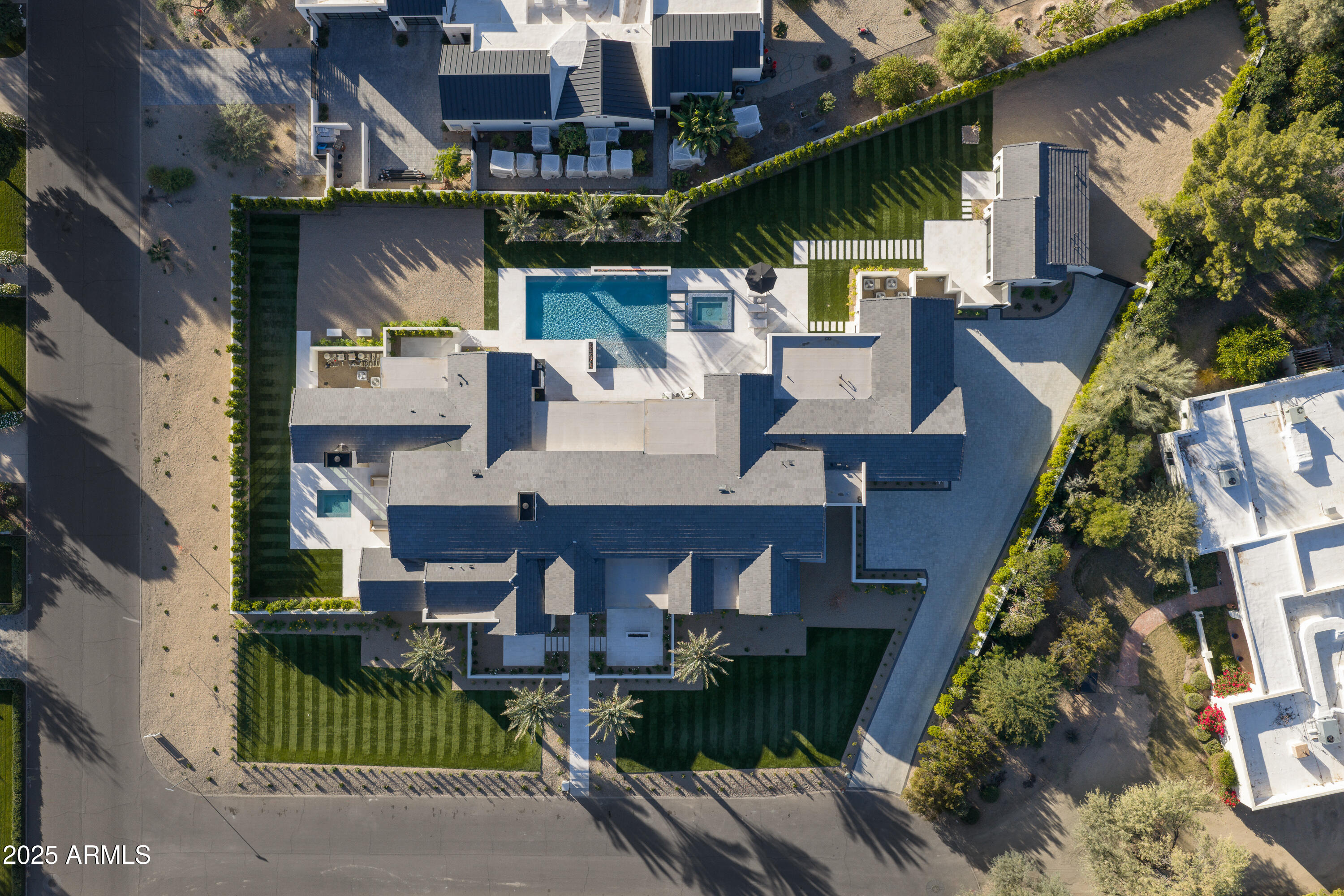 VIA LOS RANCHOS - Residential