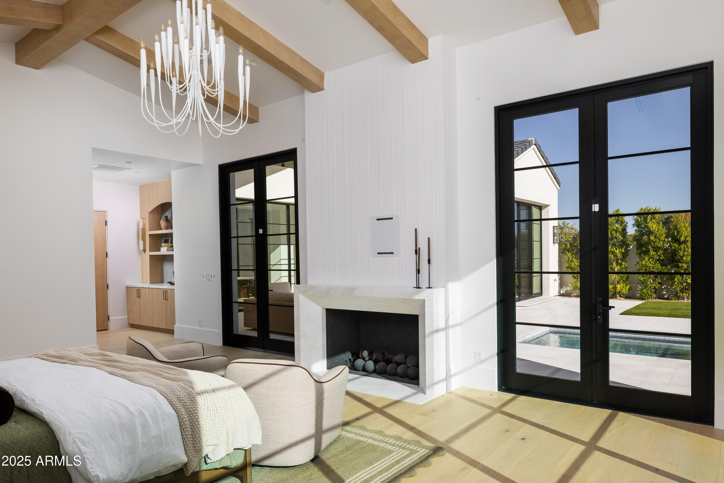 VIA LOS RANCHOS - Residential