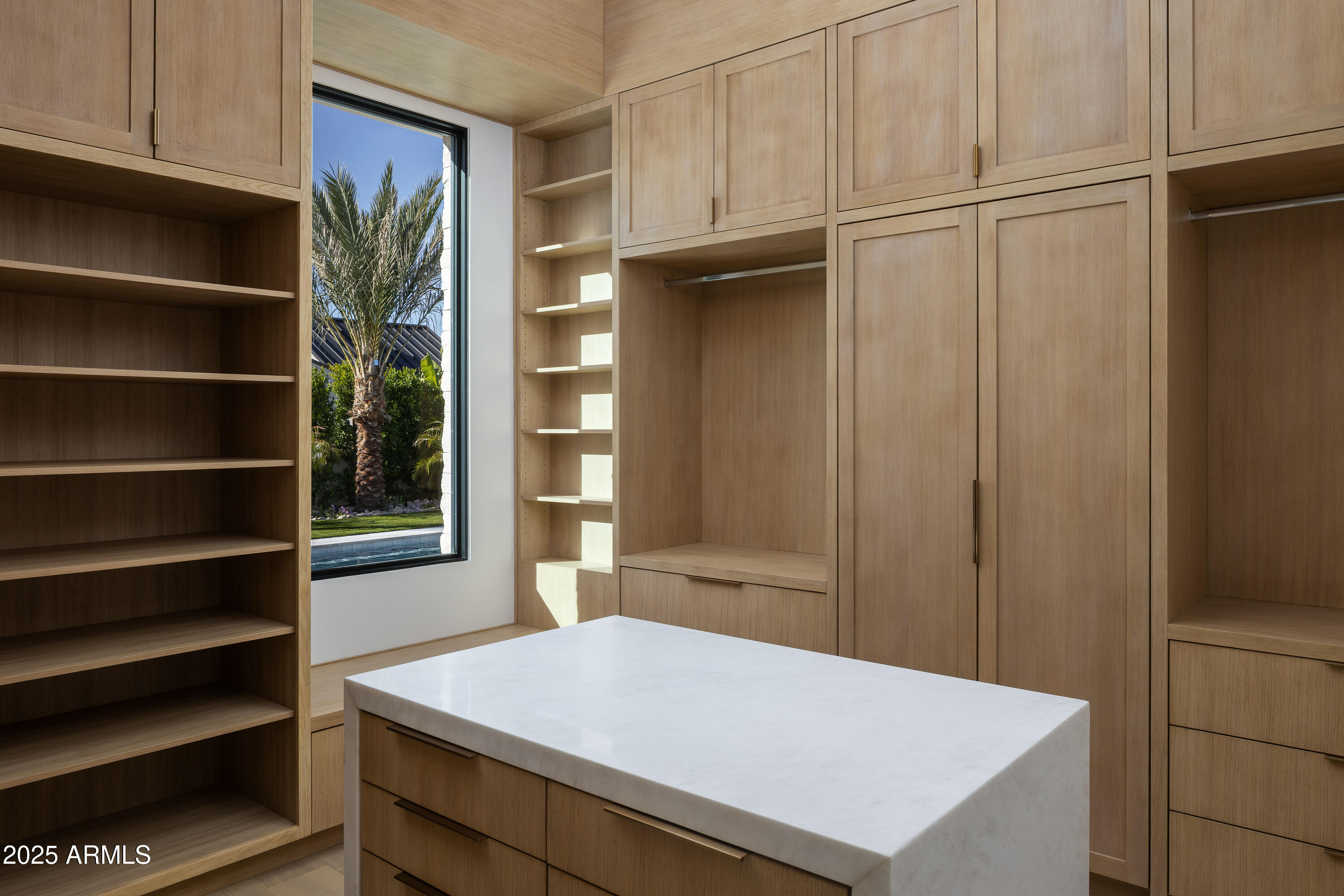 VIA LOS RANCHOS - Residential