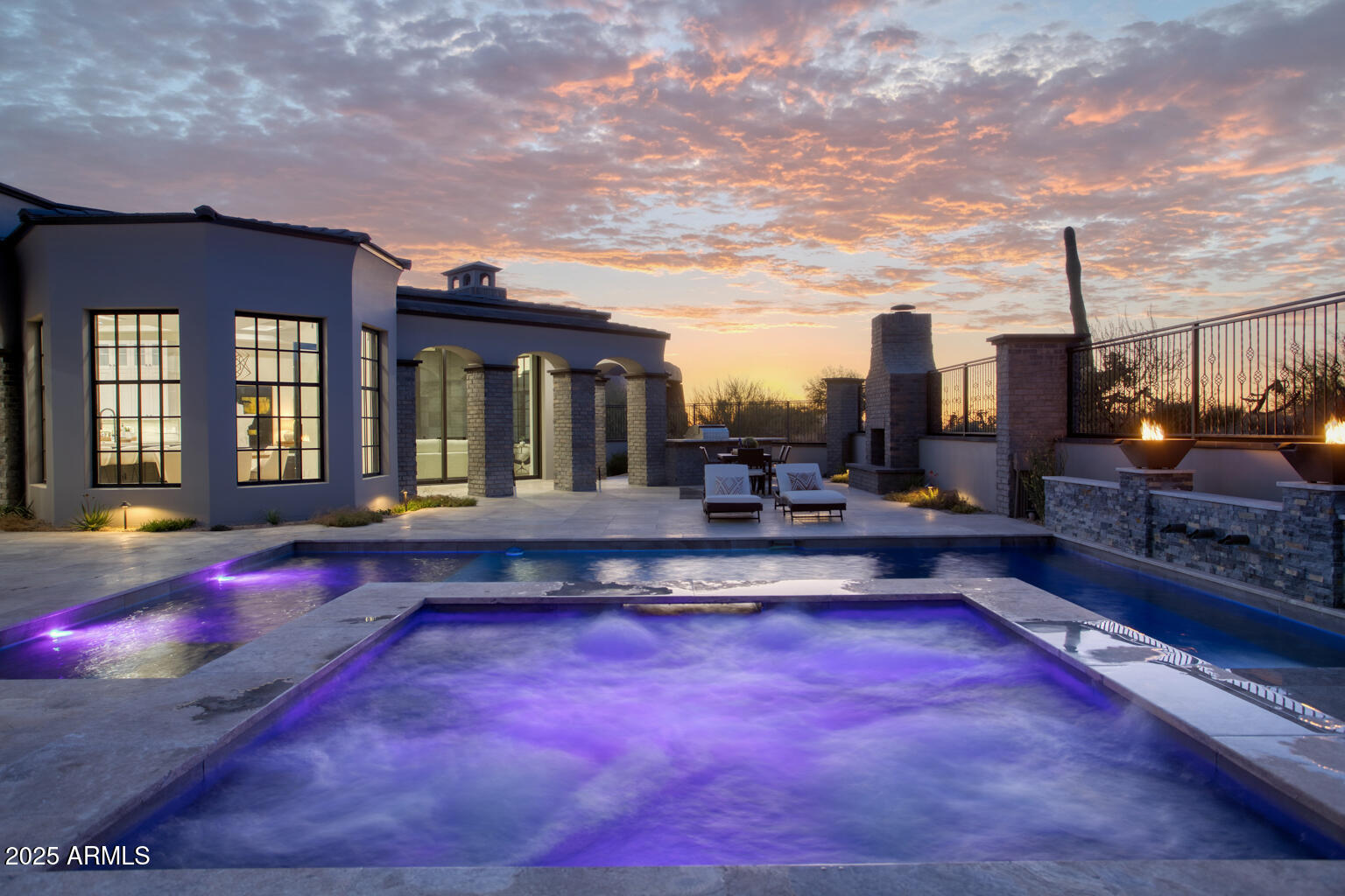 DESERT MOUNTAIN PHASE 1 UNIT 2 LOT 206-335 TR A - Residential