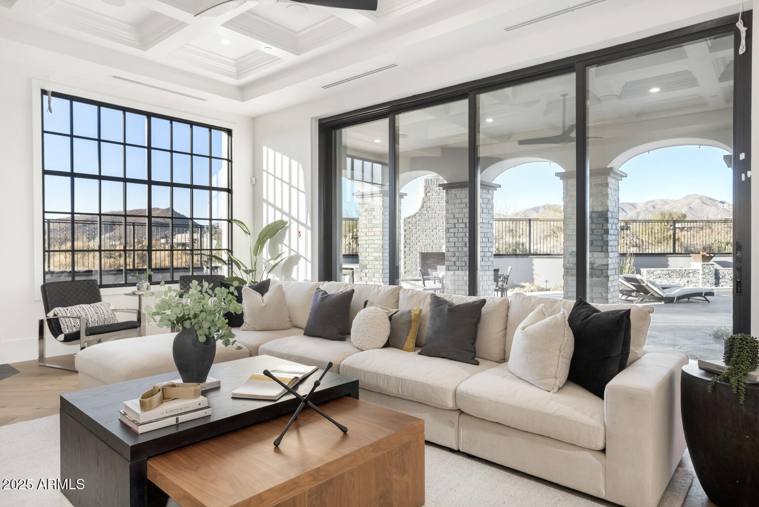 DESERT MOUNTAIN PHASE 1 UNIT 2 LOT 206-335 TR A - Residential