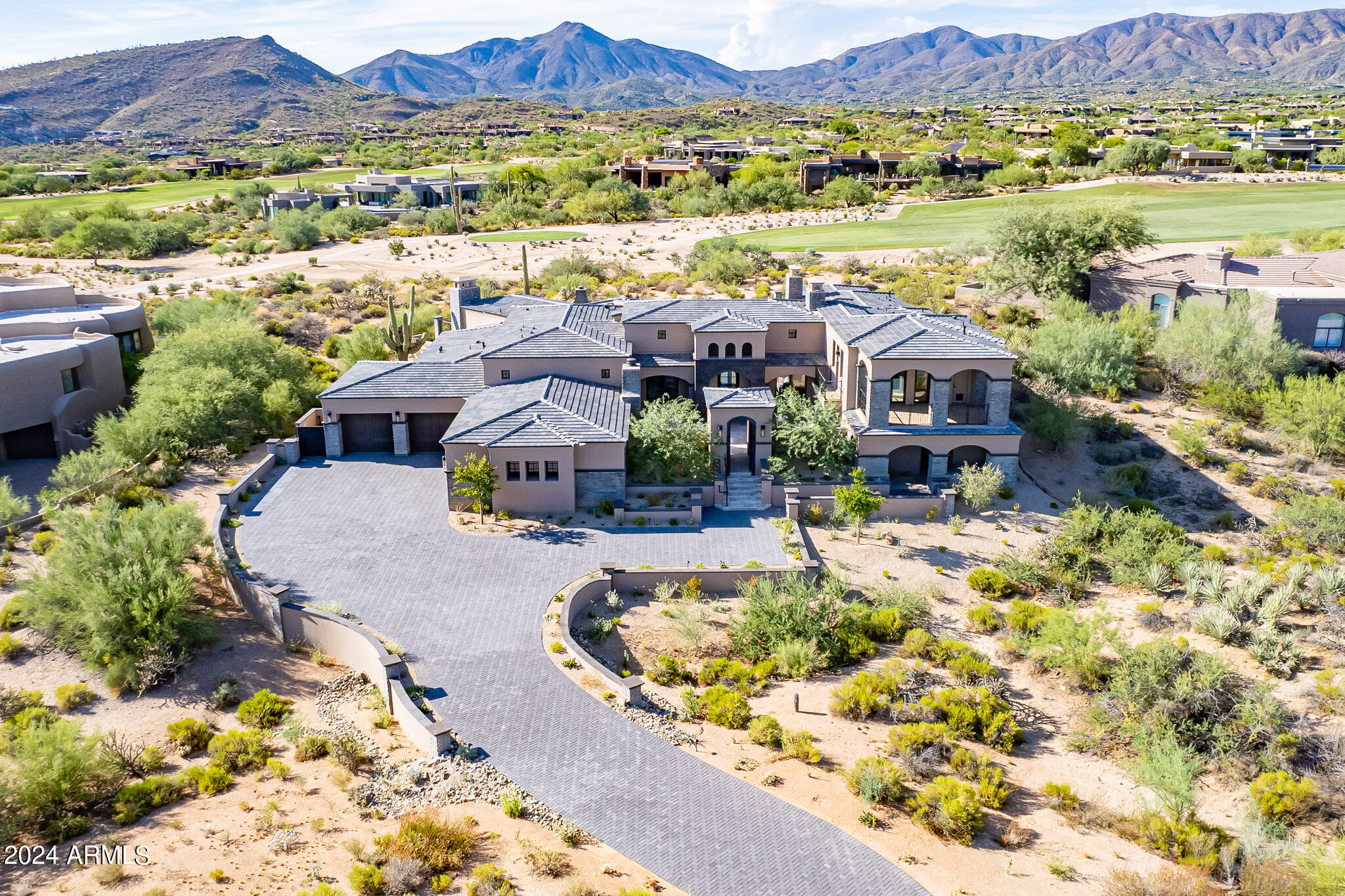 DESERT MOUNTAIN PHASE 1 UNIT 2 LOT 206-335 TR A - Residential