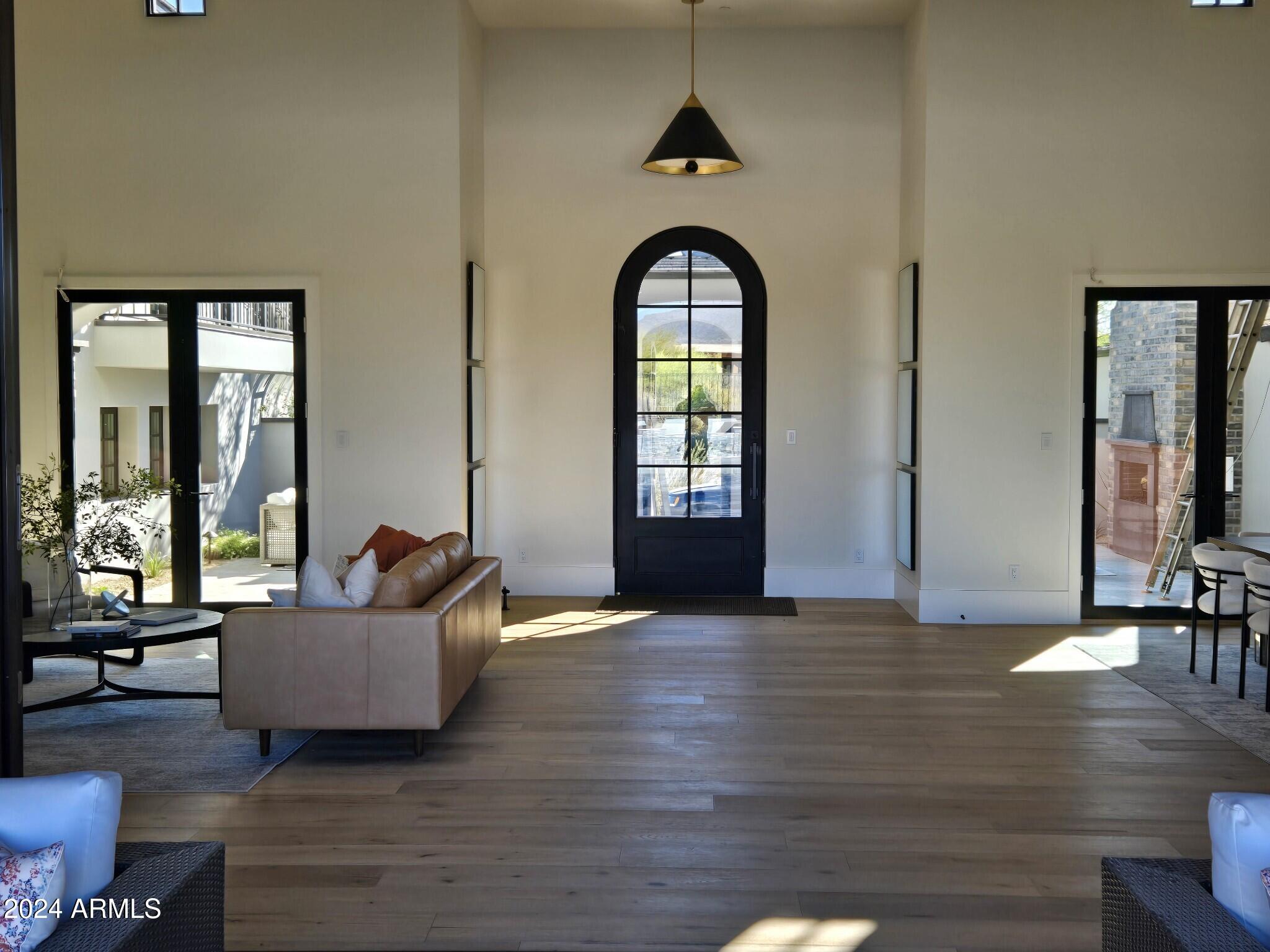 DESERT MOUNTAIN PHASE 1 UNIT 2 LOT 206-335 TR A - Residential