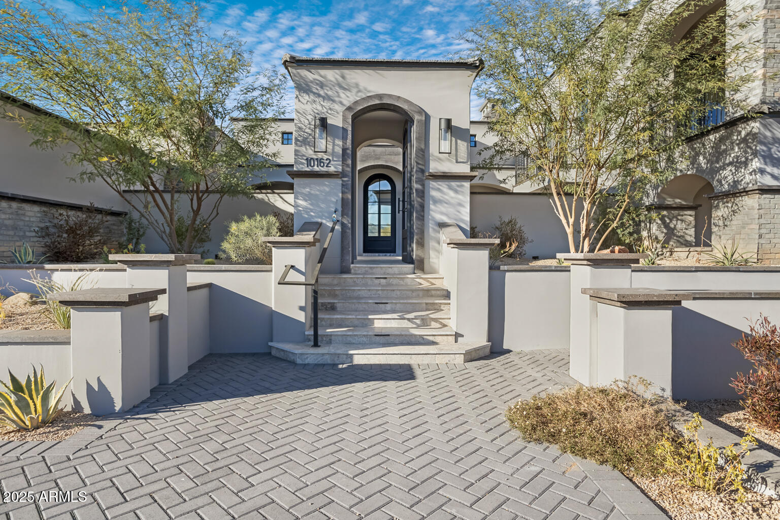 DESERT MOUNTAIN PHASE 1 UNIT 2 LOT 206-335 TR A - Residential
