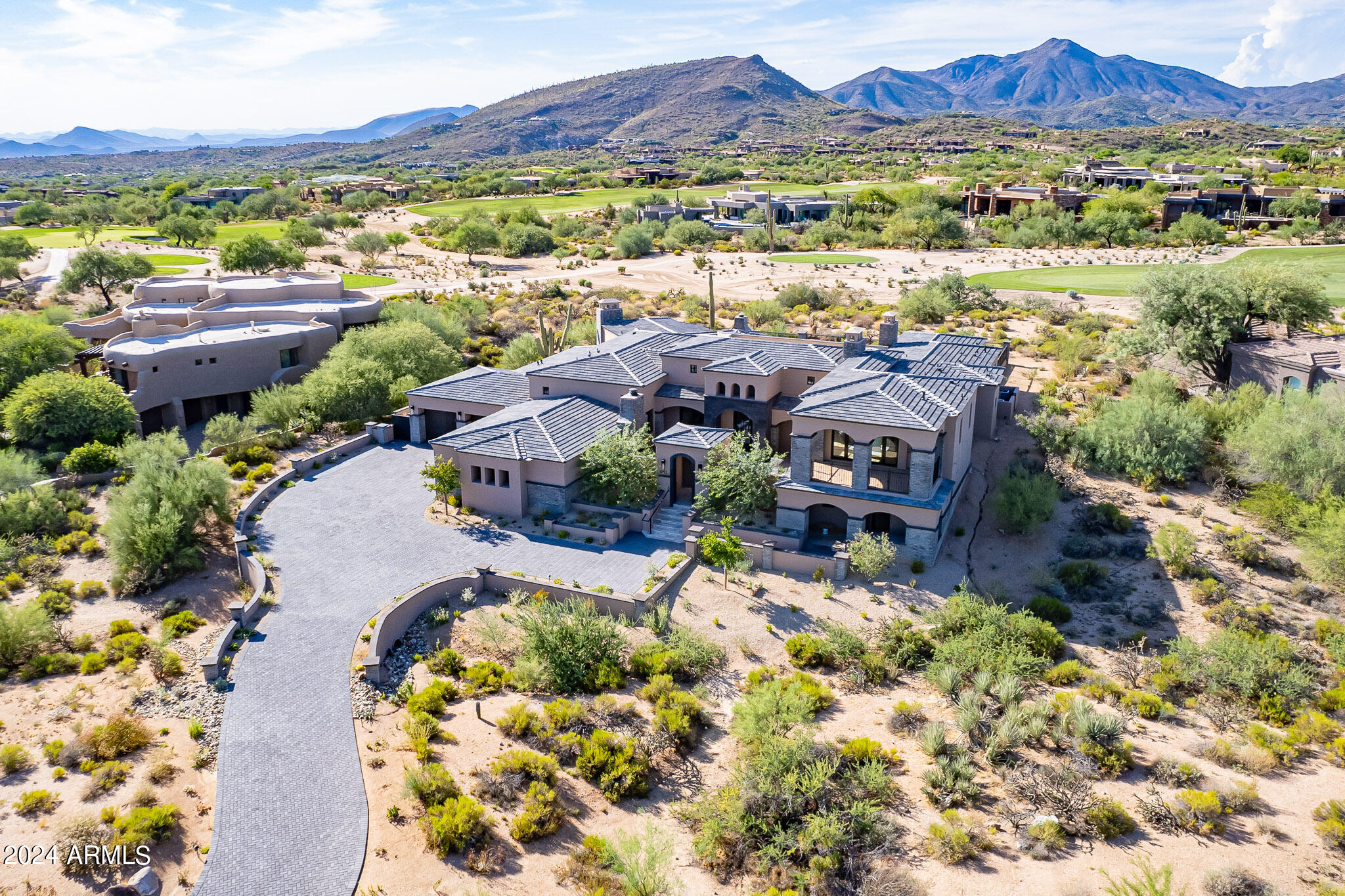 DESERT MOUNTAIN PHASE 1 UNIT 2 LOT 206-335 TR A - Residential
