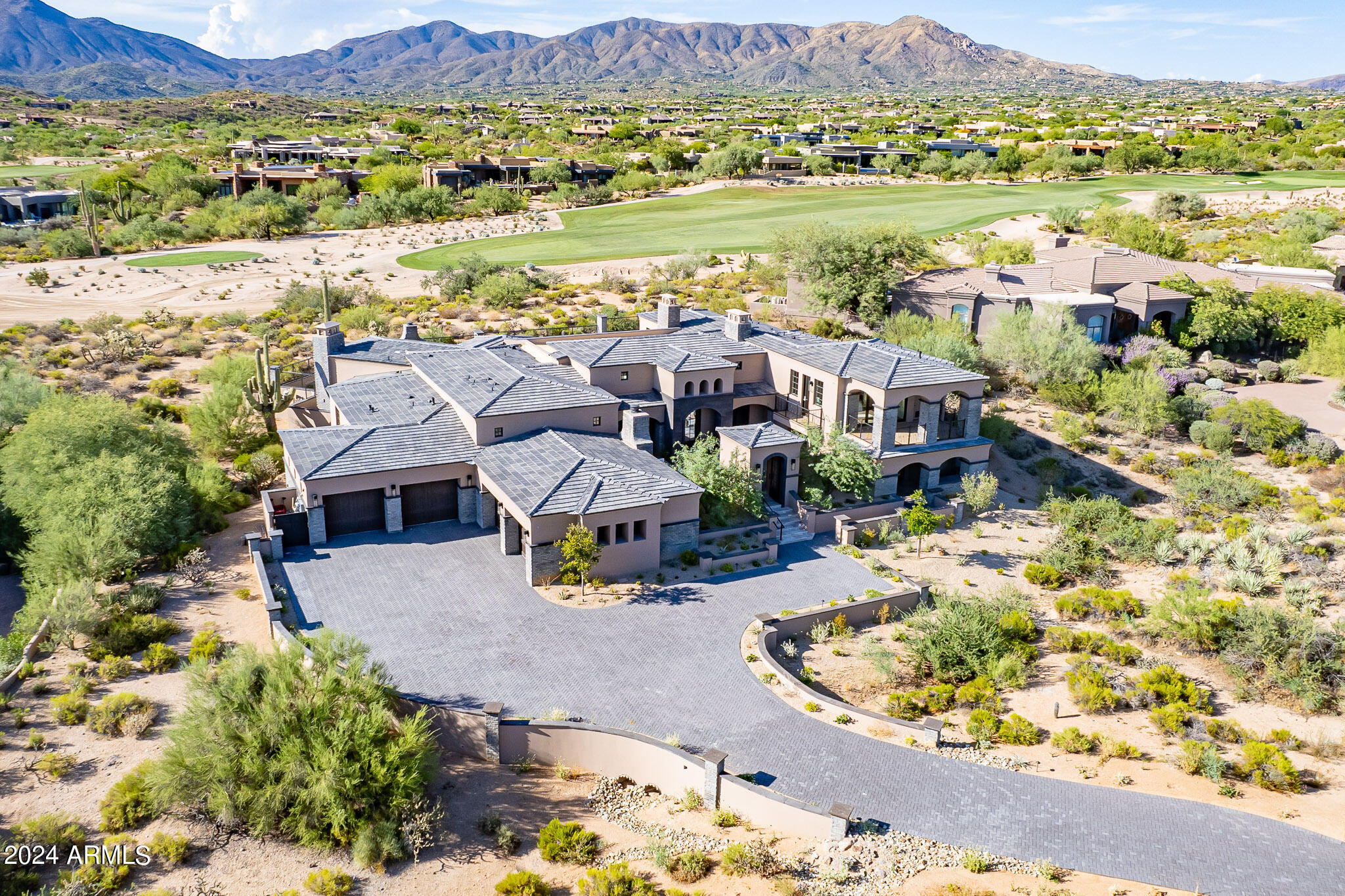 DESERT MOUNTAIN PHASE 1 UNIT 2 LOT 206-335 TR A - Residential