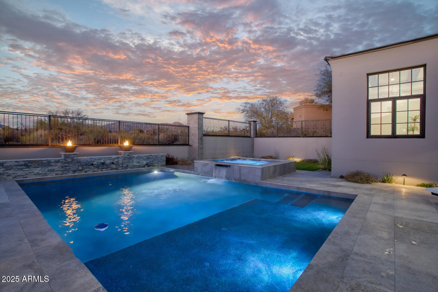 DESERT MOUNTAIN PHASE 1 UNIT 2 LOT 206-335 TR A - Residential