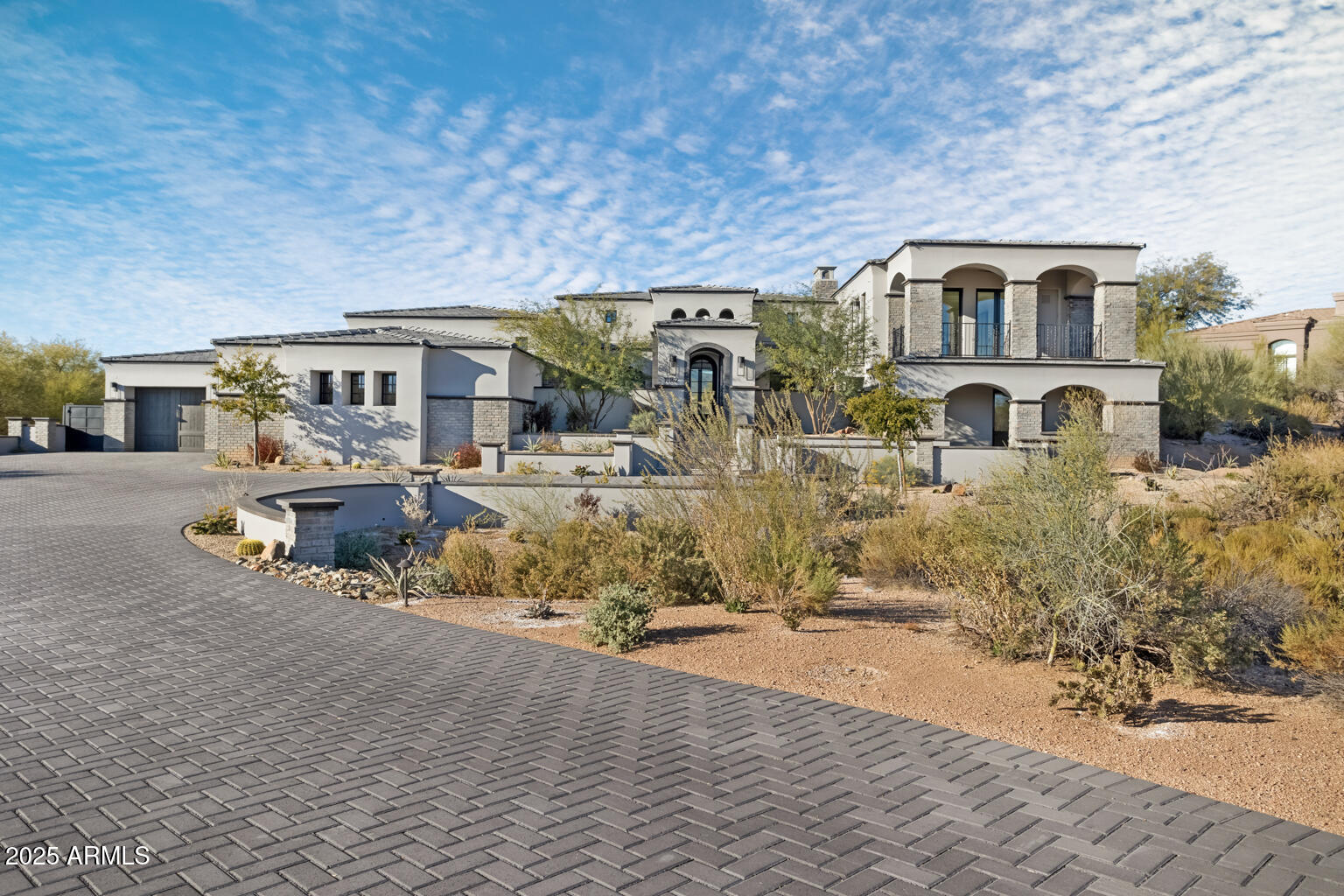 DESERT MOUNTAIN PHASE 1 UNIT 2 LOT 206-335 TR A - Residential