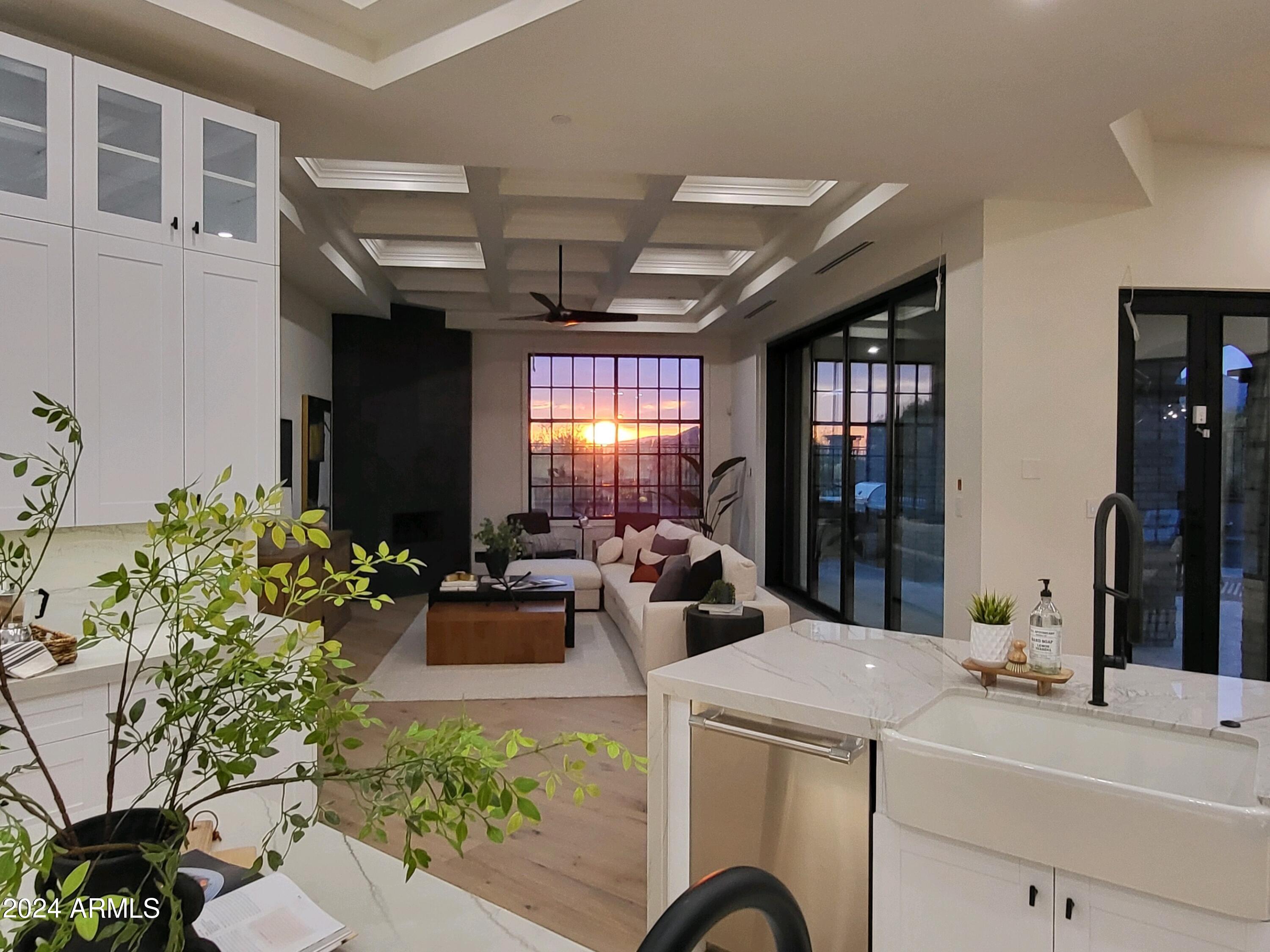 DESERT MOUNTAIN PHASE 1 UNIT 2 LOT 206-335 TR A - Residential