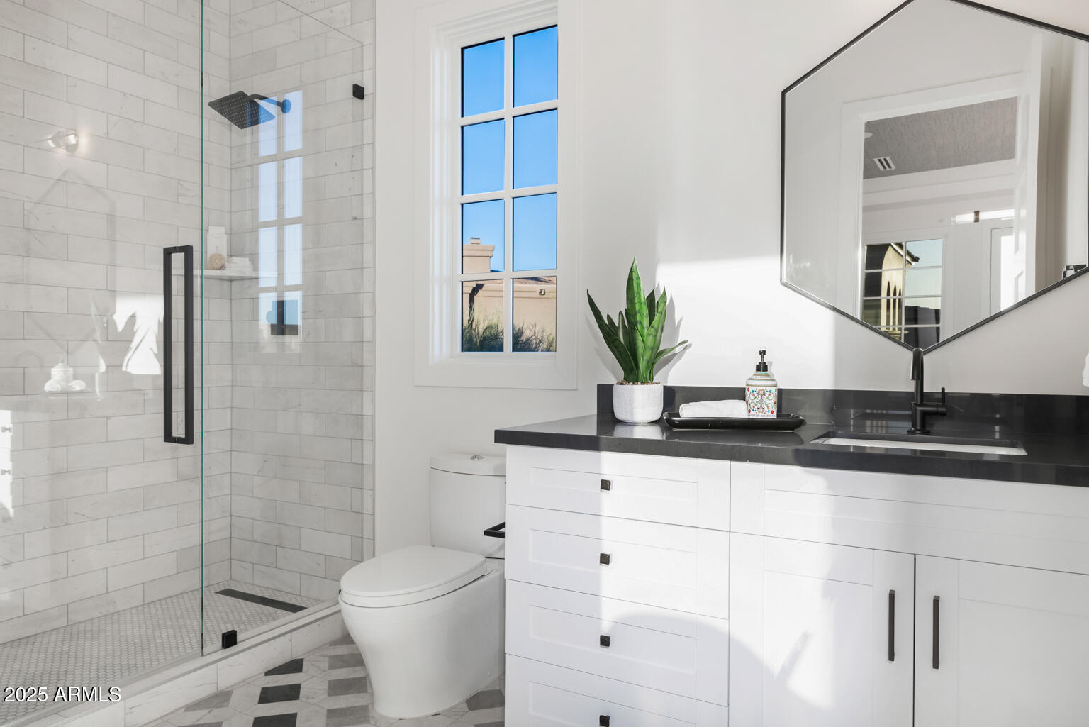 DESERT MOUNTAIN PHASE 1 UNIT 2 LOT 206-335 TR A - Residential