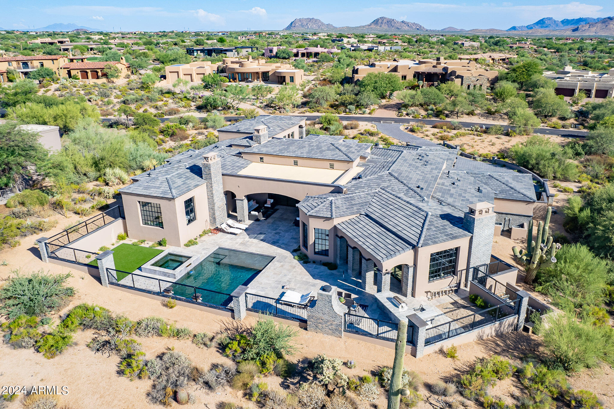 DESERT MOUNTAIN PHASE 1 UNIT 2 LOT 206-335 TR A - Residential