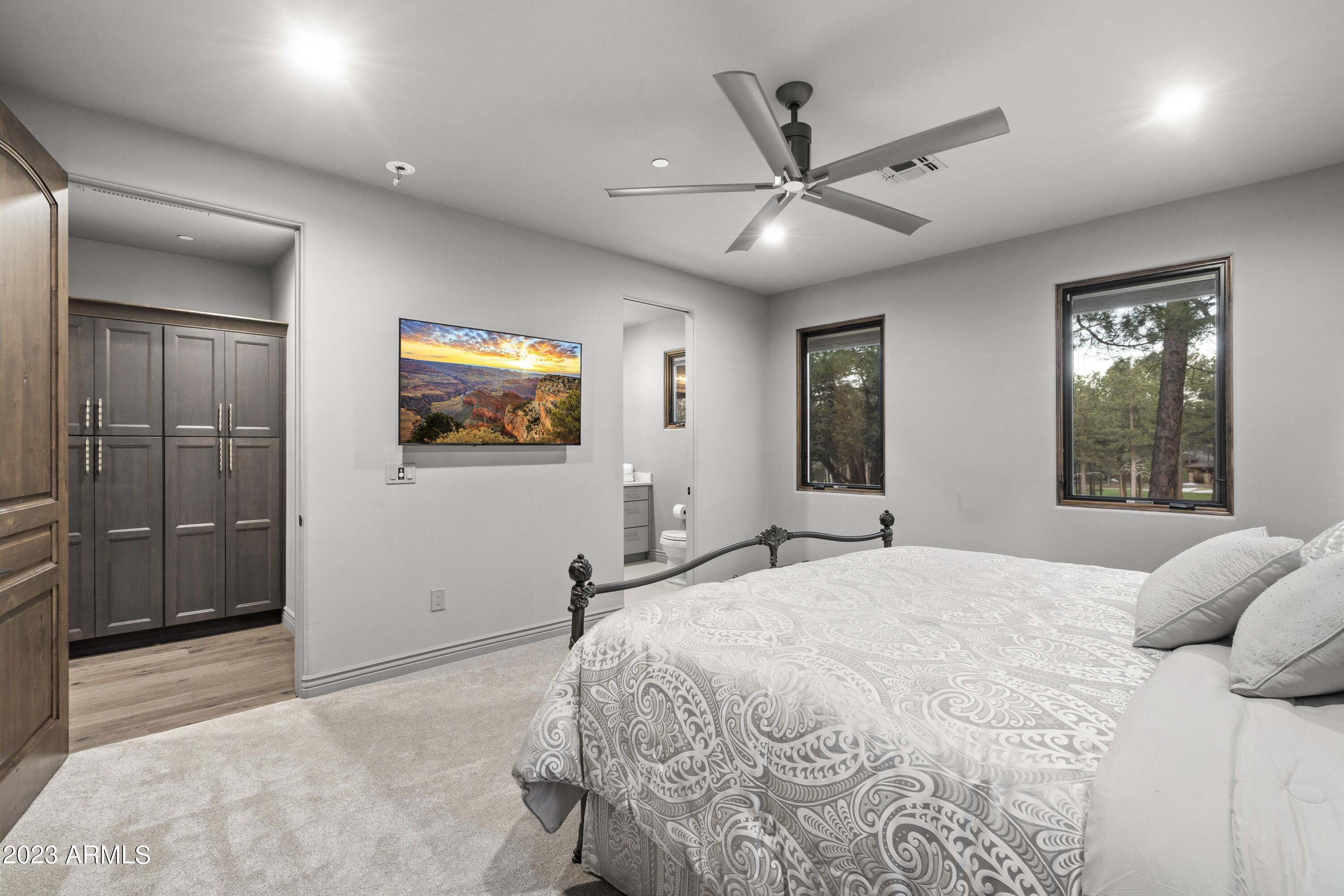 The Estates at Pine Canyon - Residential