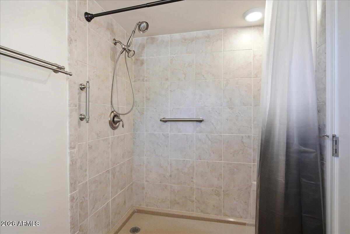 SKYWAY VILLAGE 1 AMD - Residential