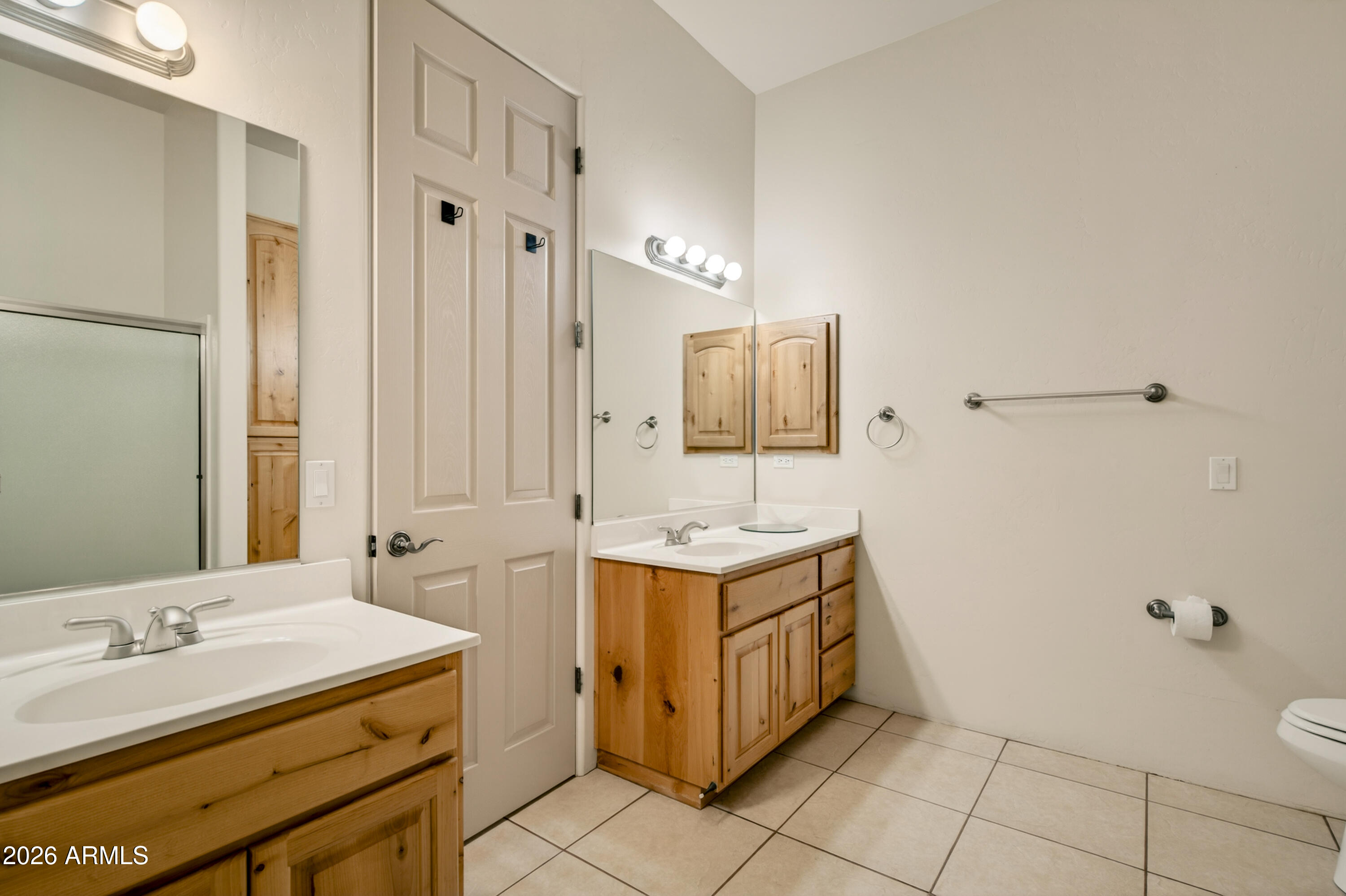 VERDE SANTA FE PHASE 1 PARCEL 5,7,8 ALL OF LOT 83 SEC 6-15-4E CONT .35AC 4212/576 - Residential