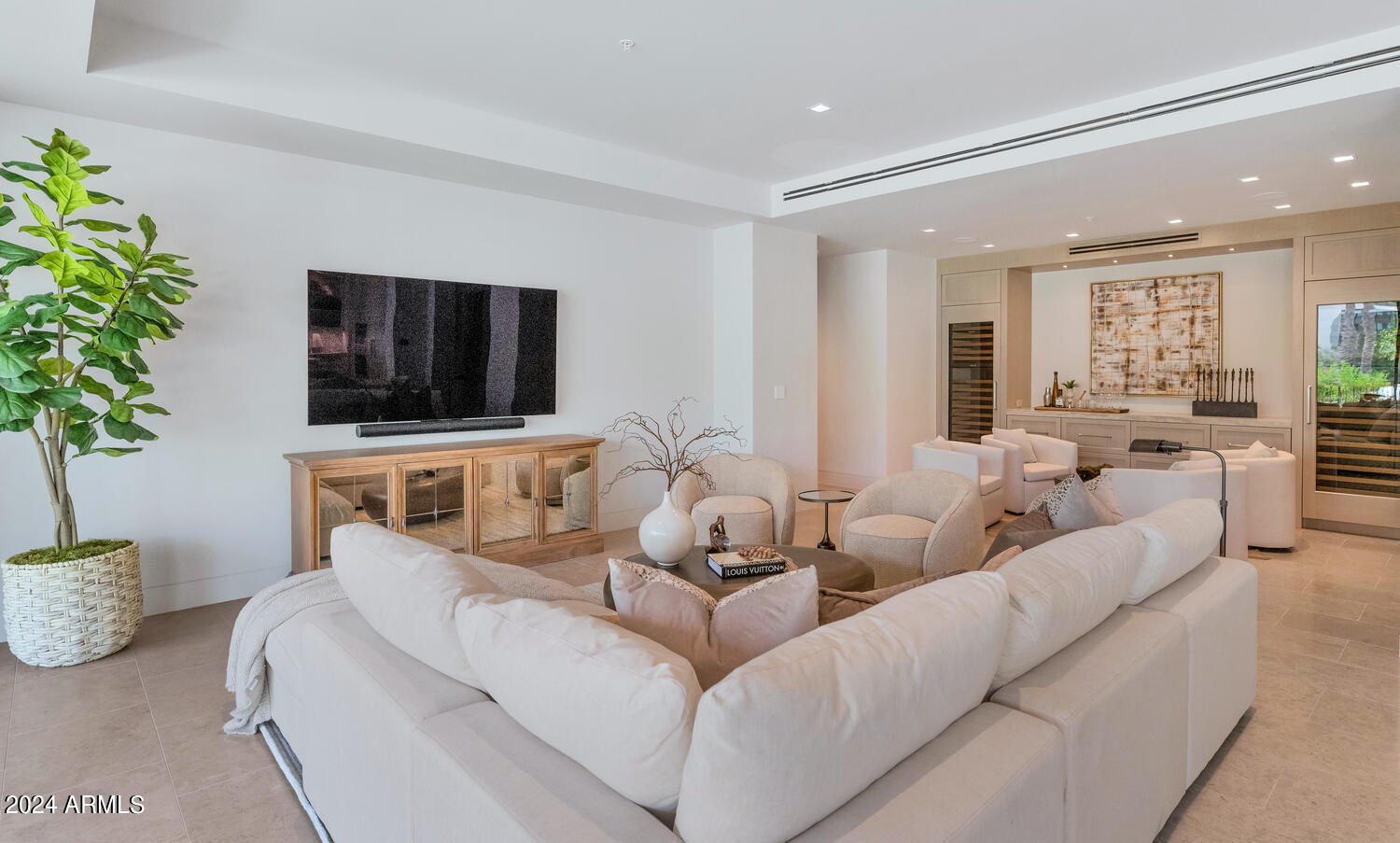 7000 EAST LINCOLN VILLAS CONDOMINIUM - Residential