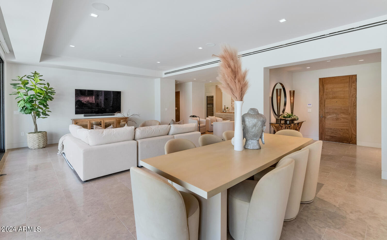 7000 EAST LINCOLN VILLAS CONDOMINIUM - Residential