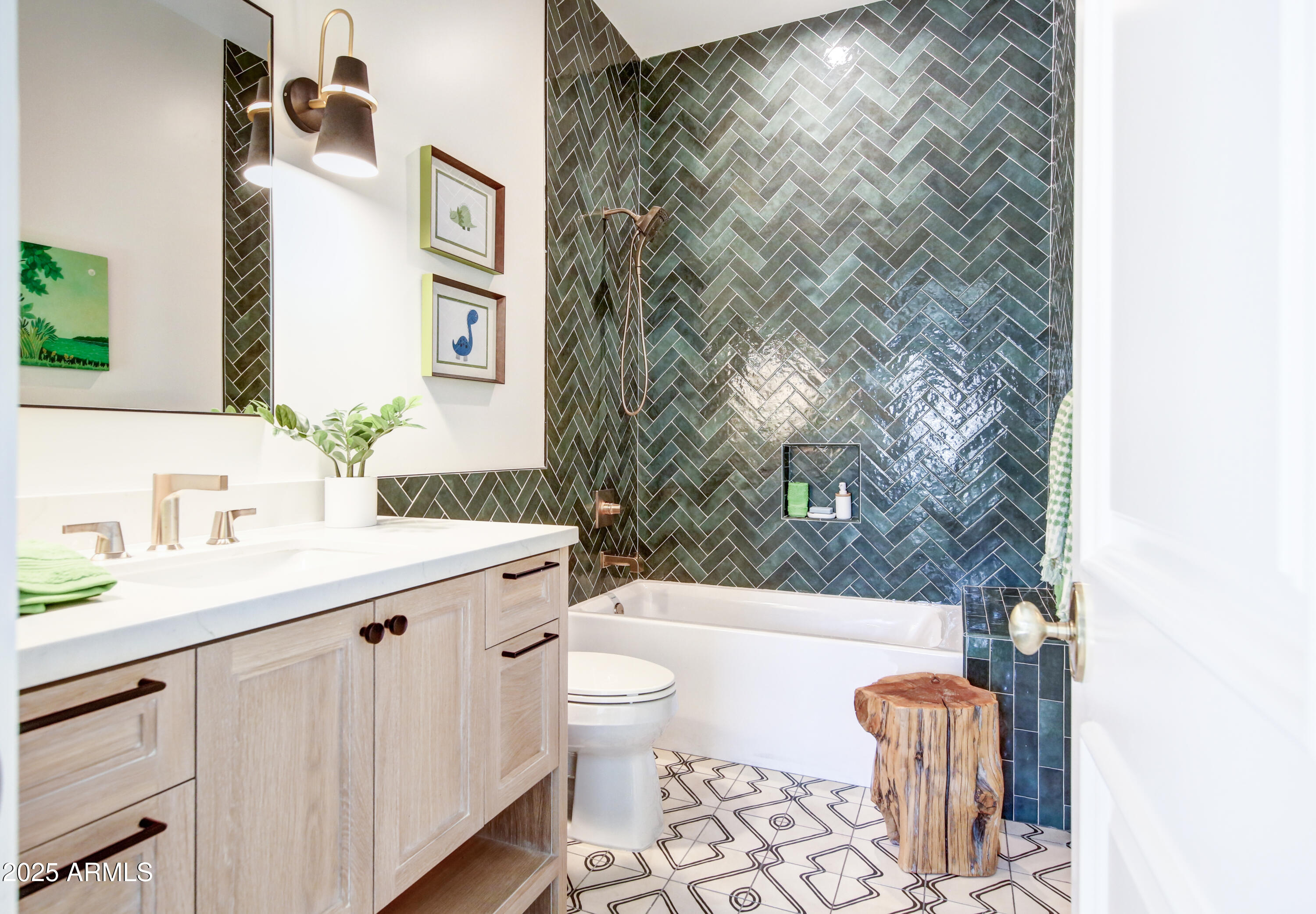 DEL RAY ESTATES 6 - Residential