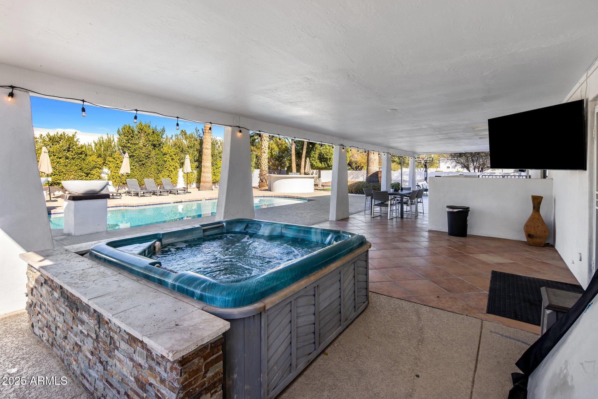 THUNDERBIRD EAST UNIT 2 - Residential