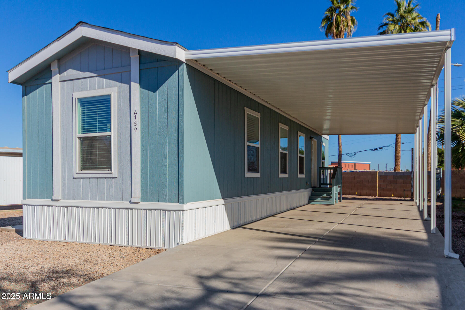 MCP LONGHAVEN ESTATES LLC - Residential