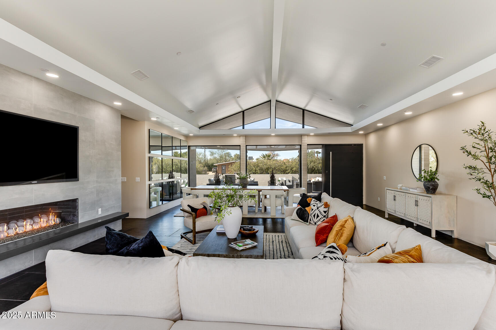 DESERT ESTATES 4 - Residential