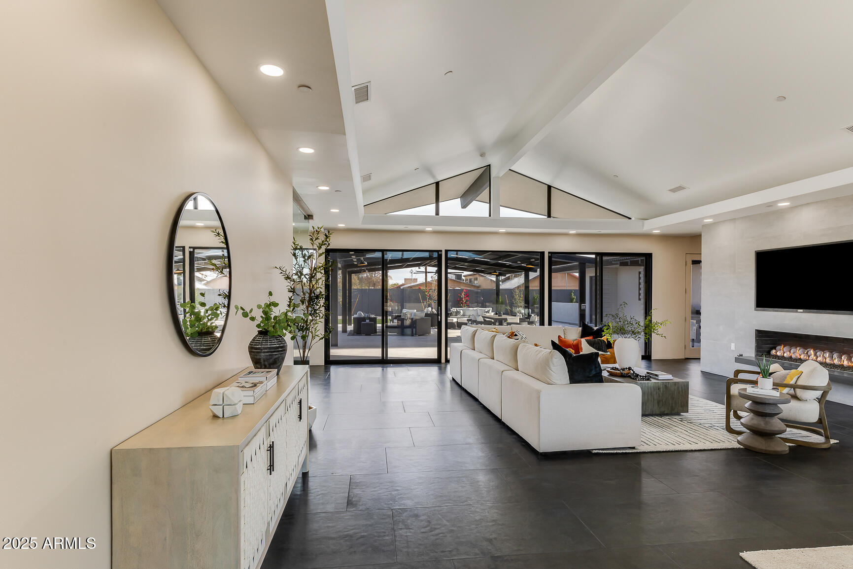 DESERT ESTATES 4 - Residential