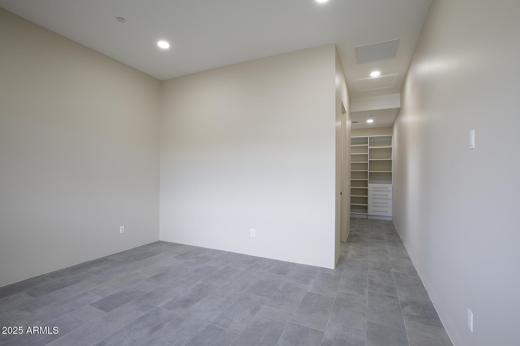 DESERT ESTATES 4 - Residential