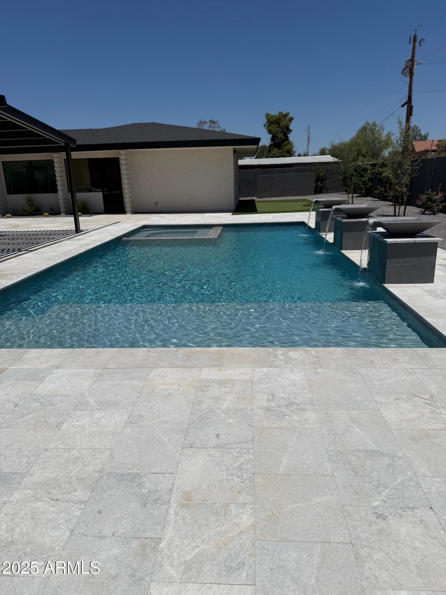 DESERT ESTATES 4 - Residential