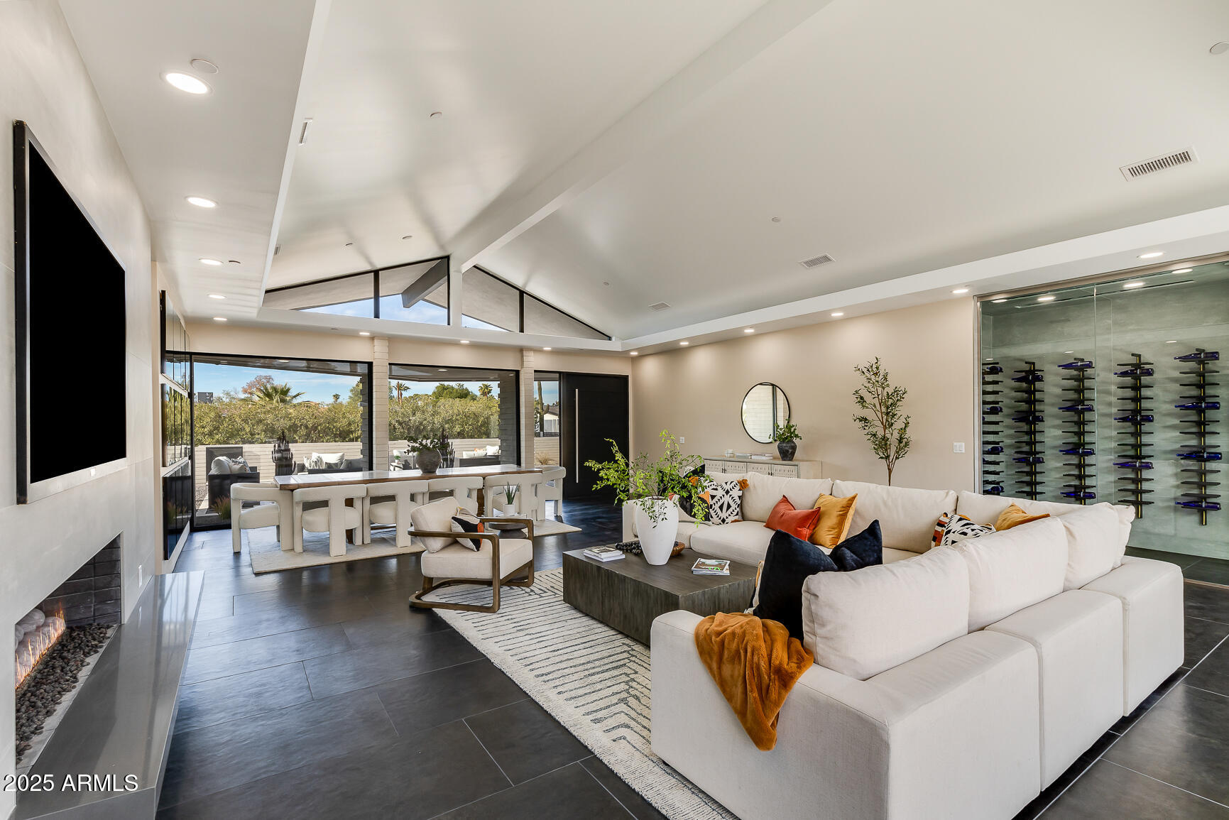 DESERT ESTATES 4 - Residential