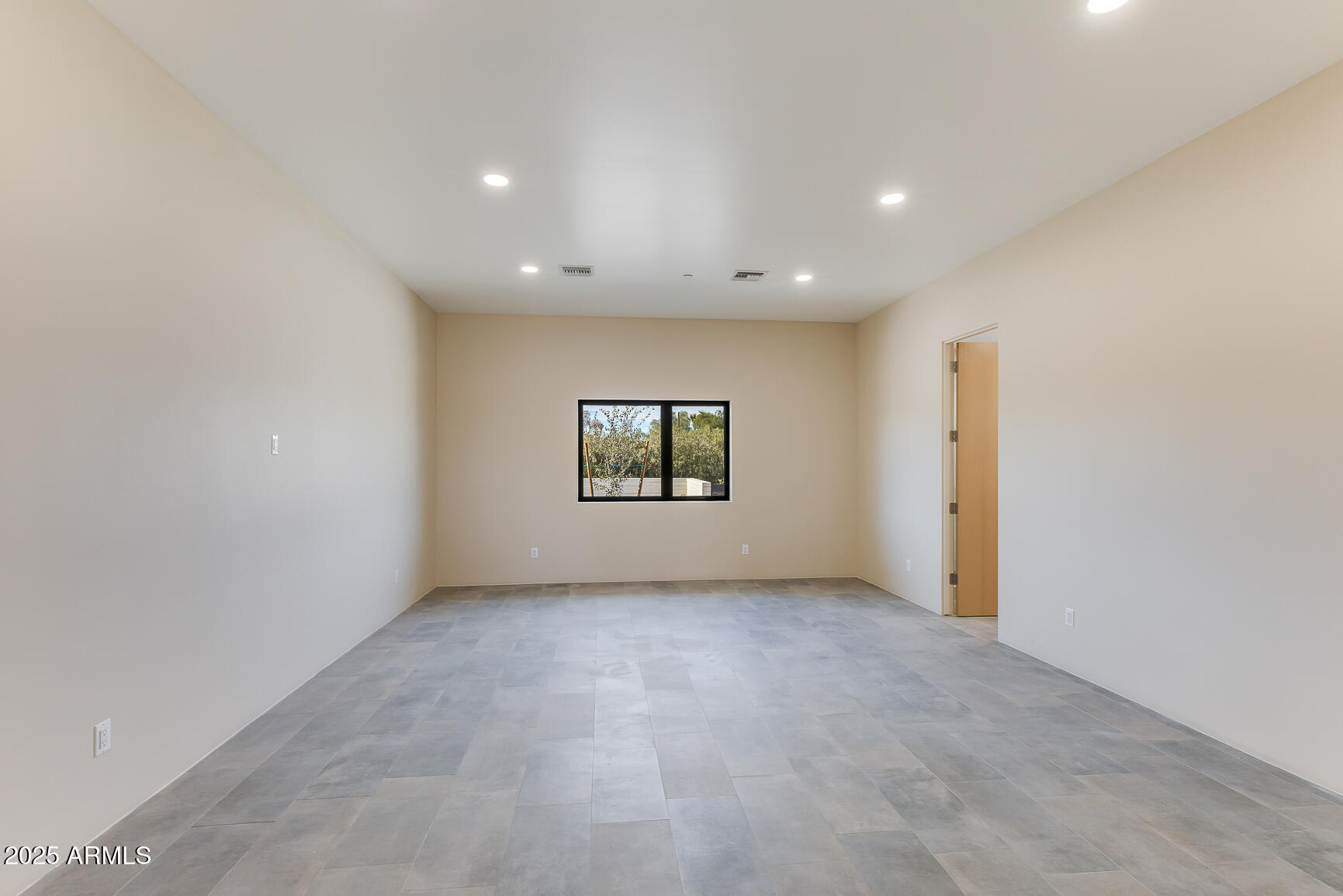 DESERT ESTATES 4 - Residential