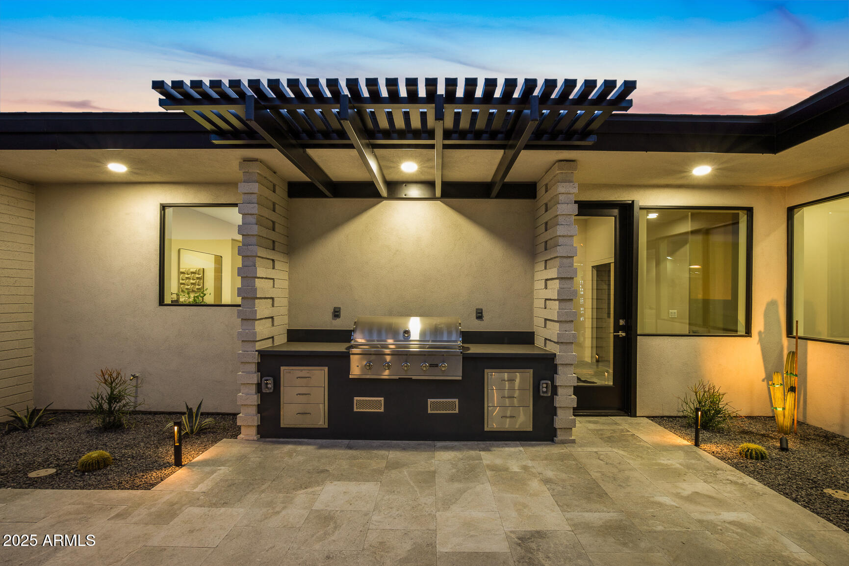 DESERT ESTATES 4 - Residential