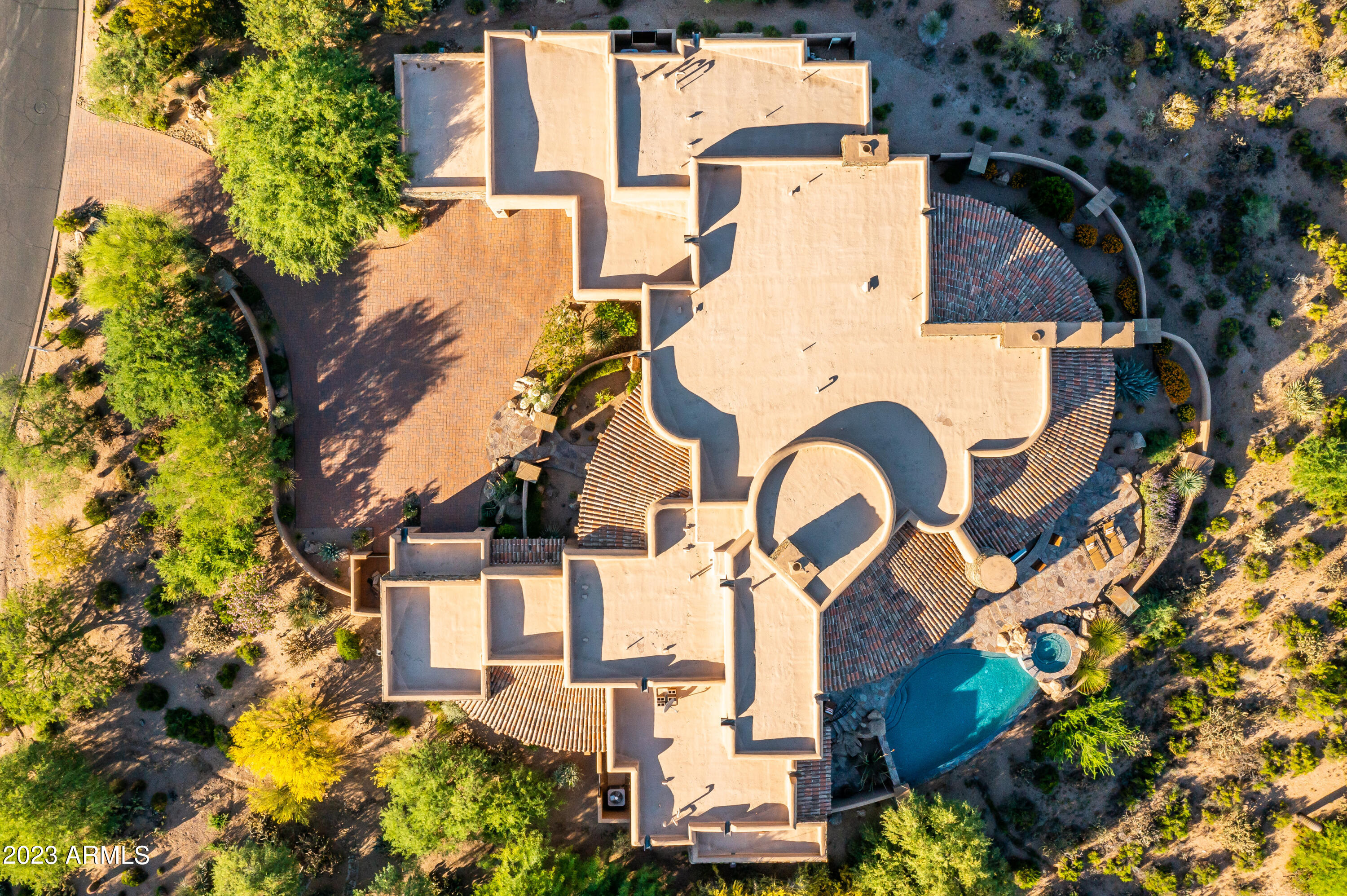 DESERT MOUNTAIN PHASE 1 UNIT 2 LOT 206-335 TR A - Residential